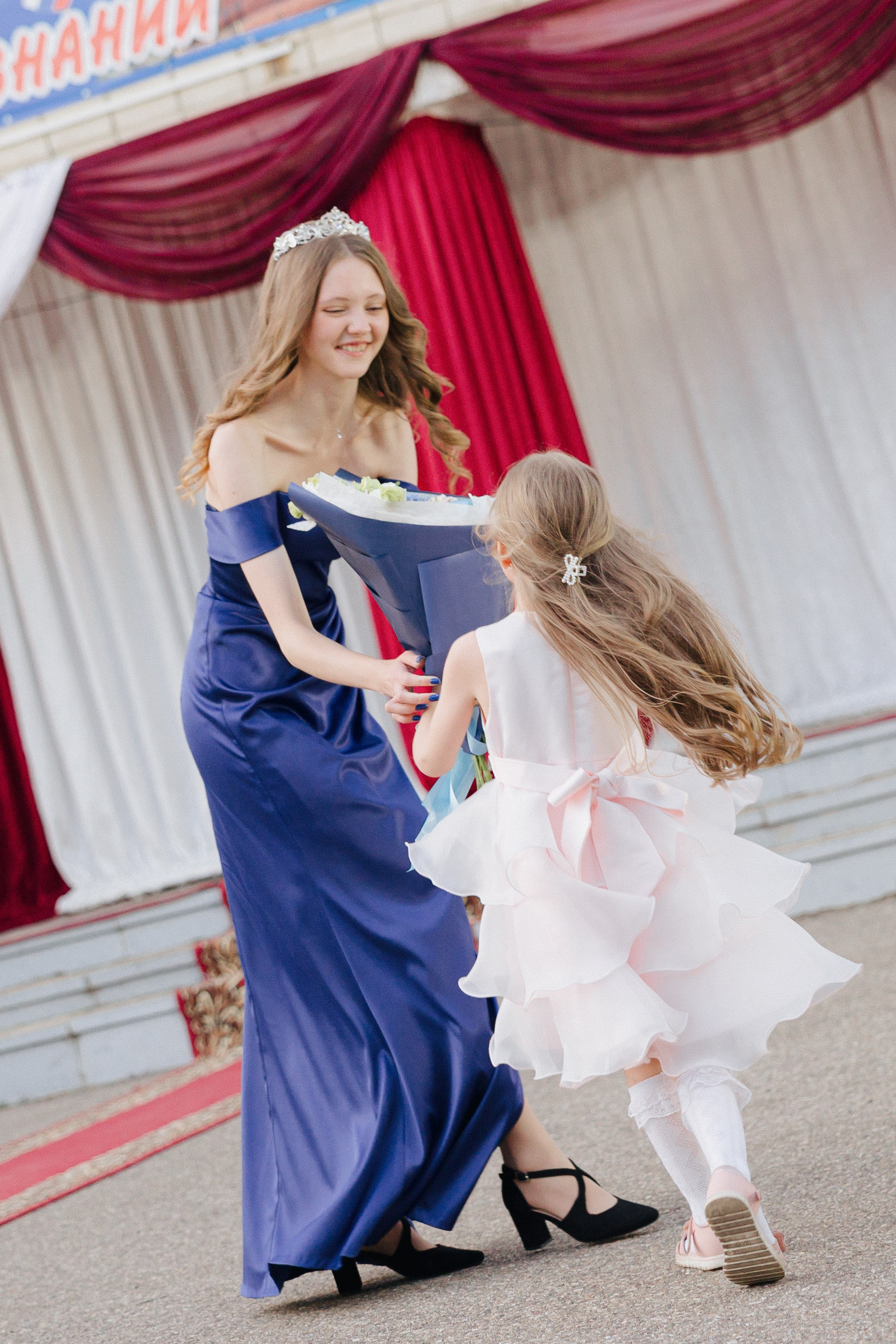 Вручение аттестатов. Свадебный фотограф Роман Еремеев