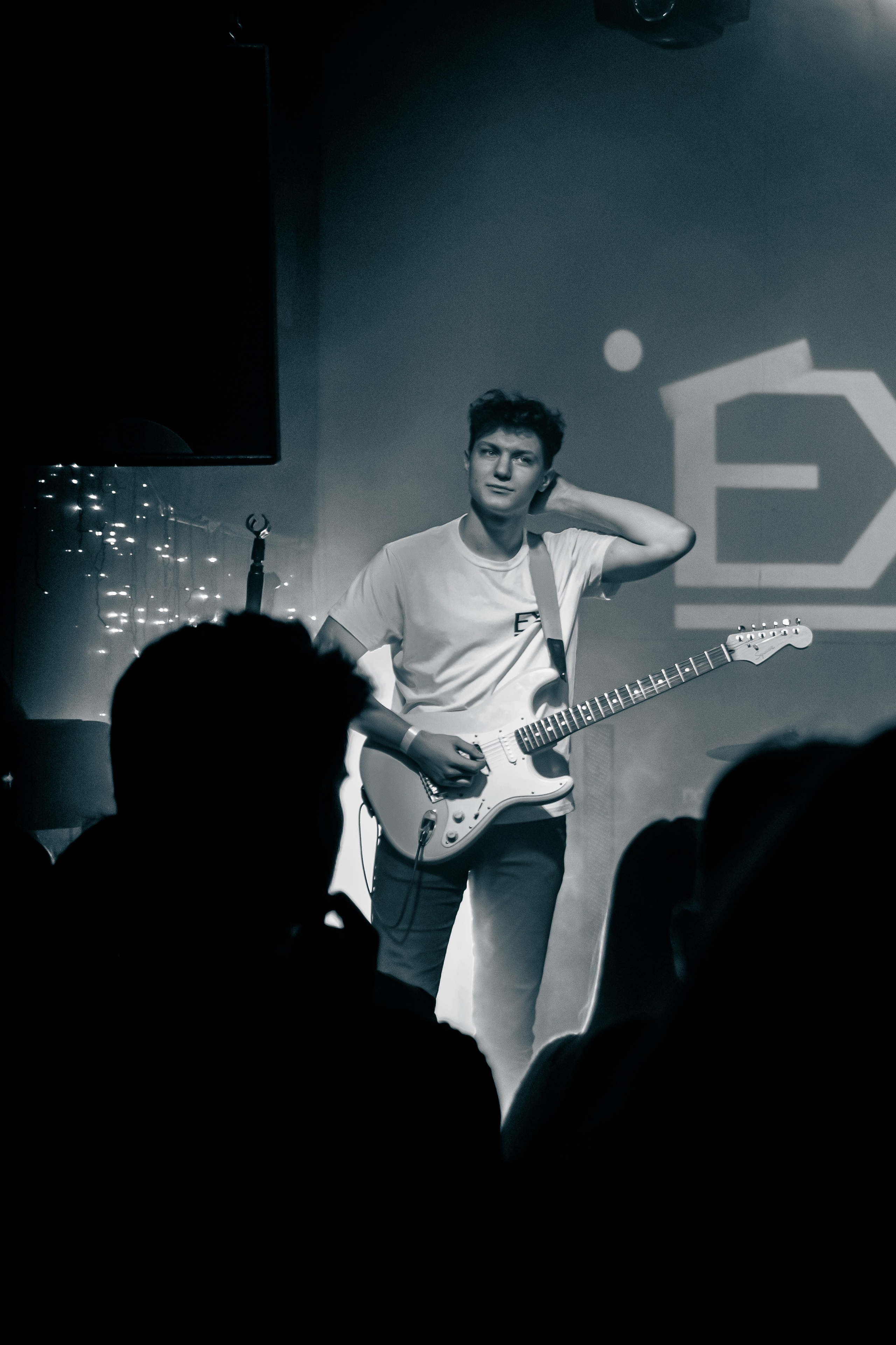 Ex-позиция. Рок-ёлка, клуб-галерея Эрмитаж. 21.12.2024. Фотограф Регина Крикунова г. Красноярск