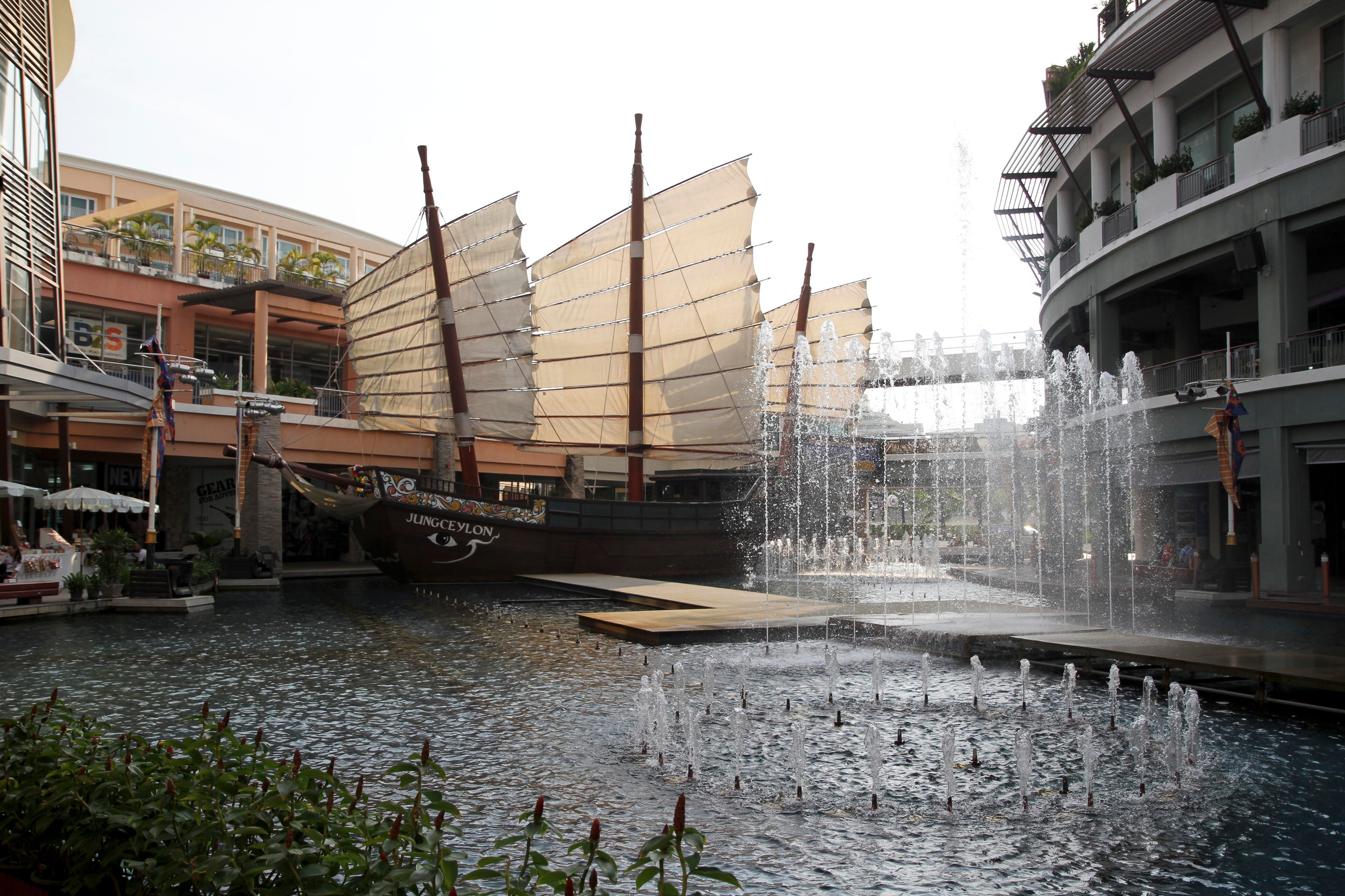 Тайланд 2012 г. Улица, люди, жизнь…