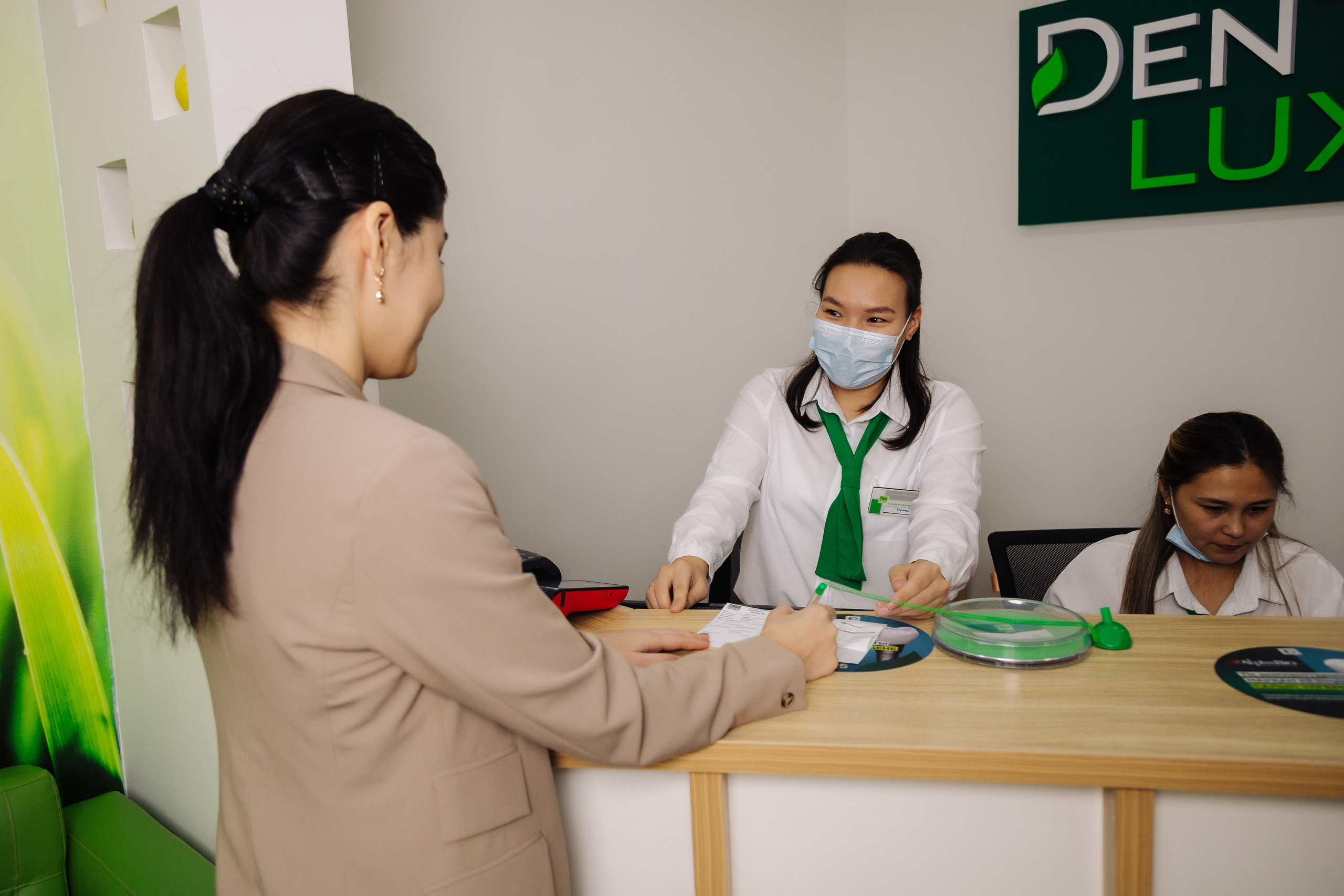 Стоматология DENT — LUX. Репортажный и портретный фотограф в Астана