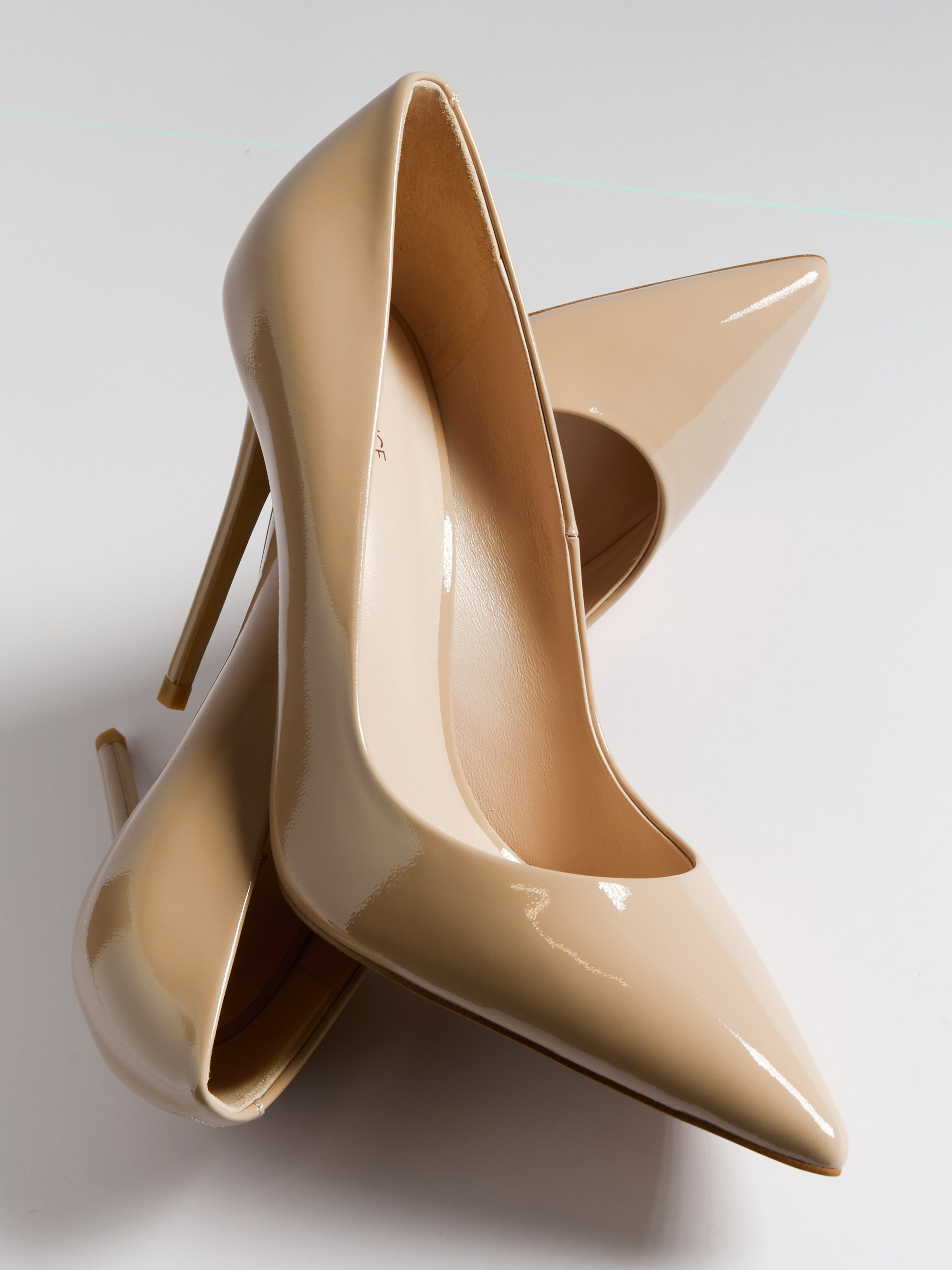 Предметный фотограф в Москве Евгений Шубин