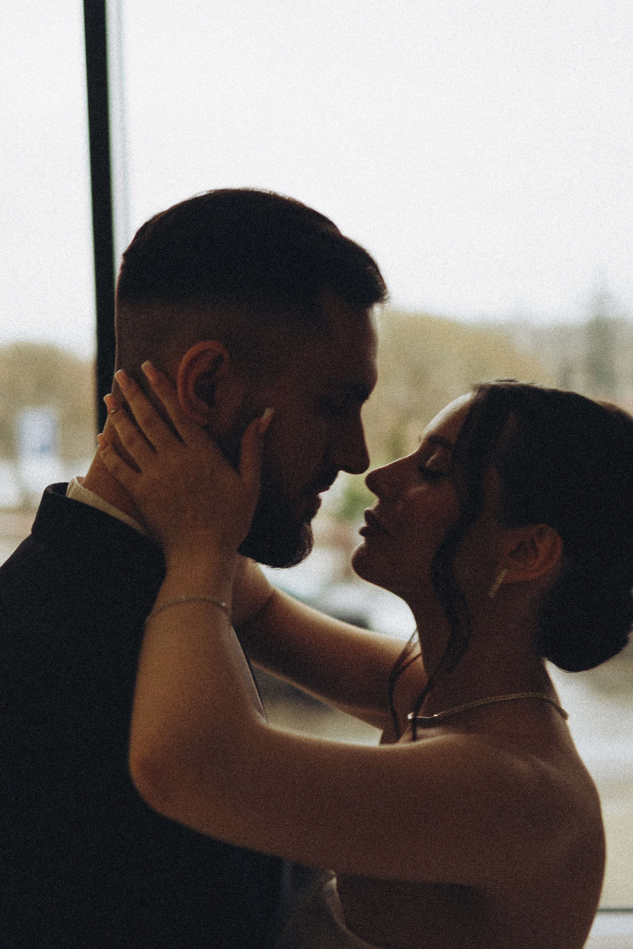 СВАДЕБНАЯ СЬЕМКА СБОРОВ ЖЕНИХА И НЕВЕСТЫ В ОТЕЛЕ И ТАКЖЕ ФОТОСЕССИИЯ В ОТЕЛЕЕ МЕГАПОЛИС БРЯНСК. Профессиональный фотограф, Санкт-Петербург — Виктория Богомолова