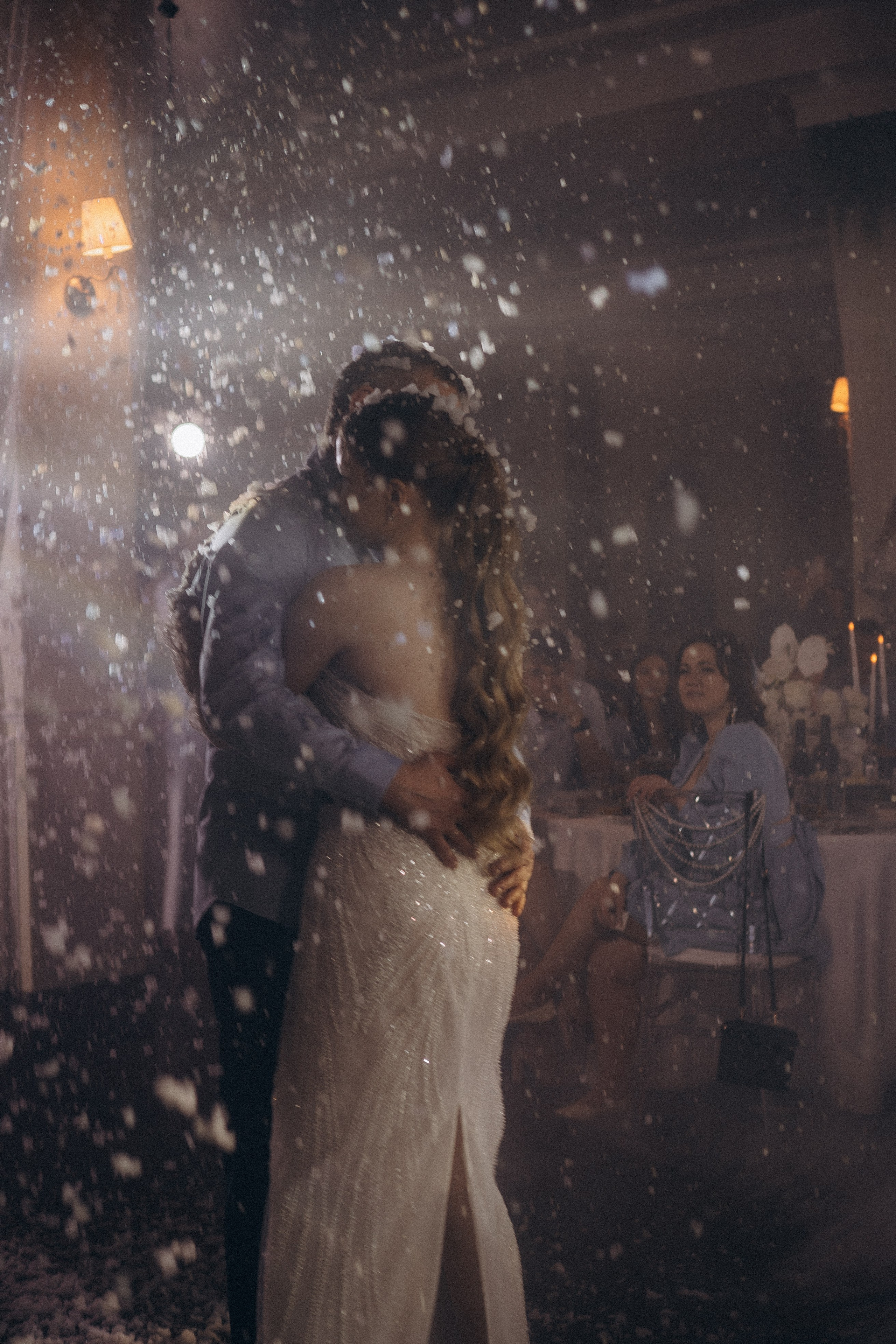 СВАДЕБНАЯ СЬЕМКА СБОРОВ В ОТЕЛЕ И ВЫЕЗД НА ЦЕРЕМОНИЮ (СНЯТО В СИБИРЕ В НИЖНЕВАРТОВСКЕ). Профессиональный фотограф, Санкт-Петербург — Виктория Богомолова