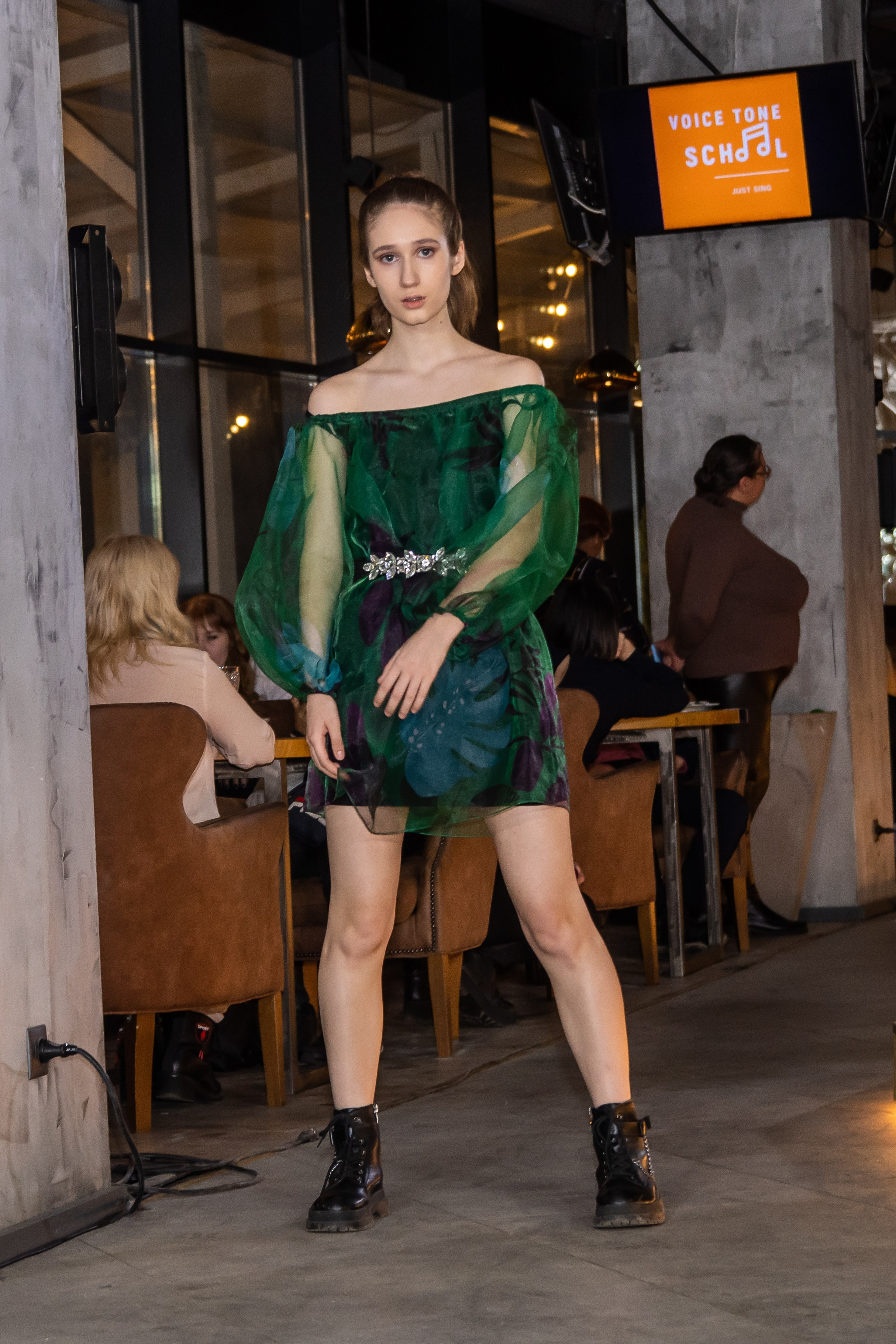 Показ в Питерлэнде (Кетрин Булас). Фотограф Виктория Щербинина в Санкт-Петербурге и Москве