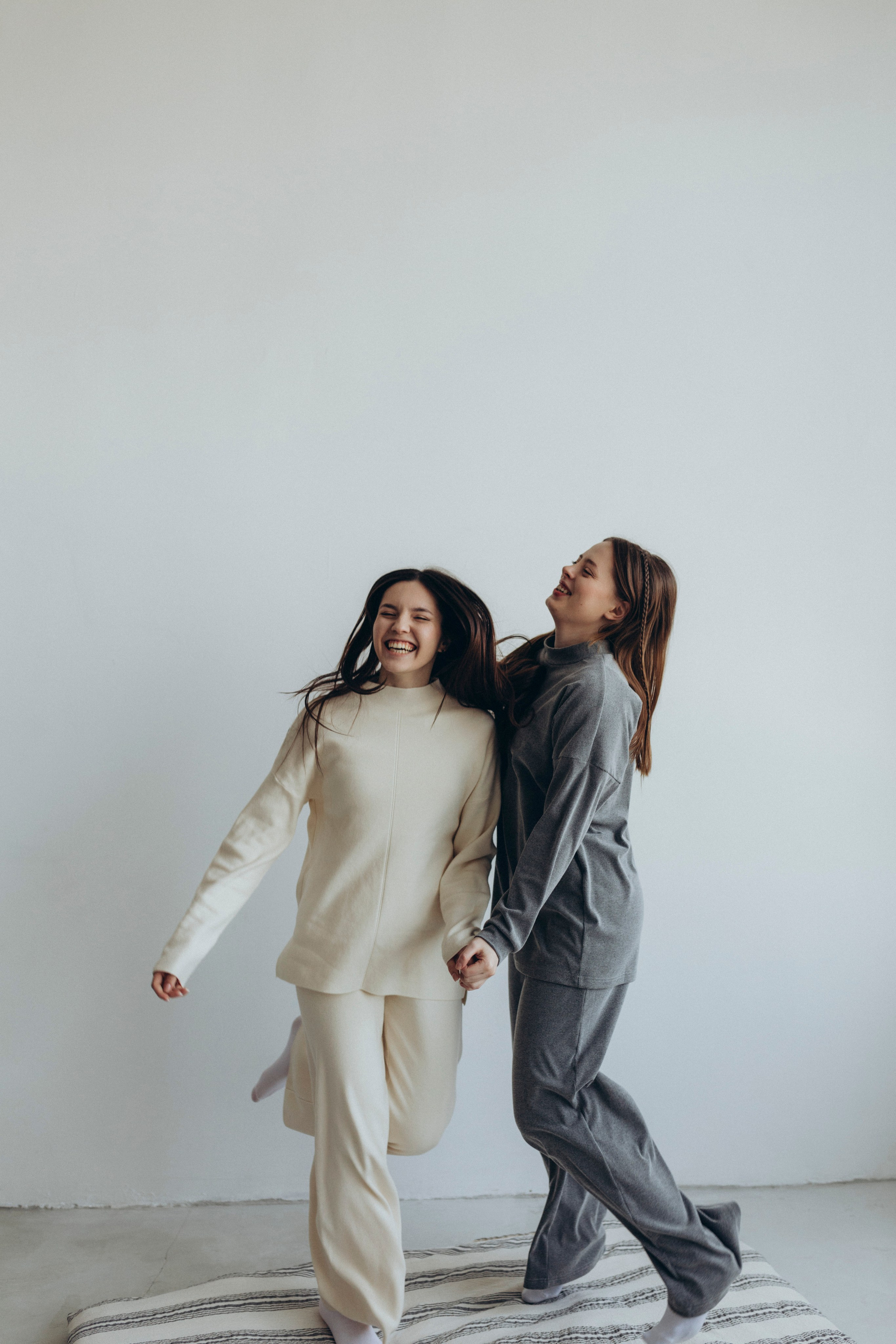 Лиза и Юля. Фотограф Кемерово Анастасия Ларионова