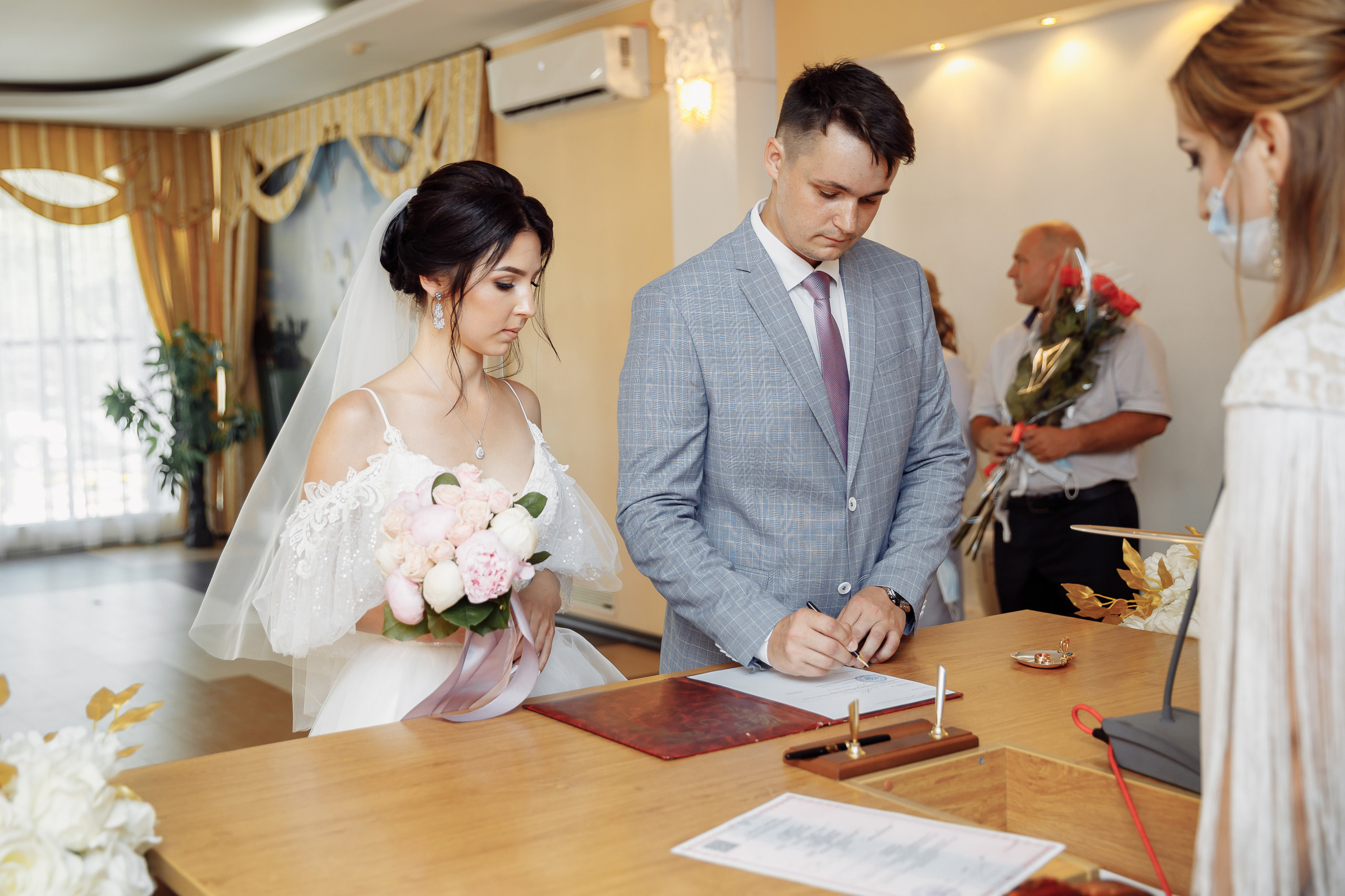 Виталик и Катя. Свадебный и семейный фотограф Ворожейкин Олег. Фотографирую во Владиво