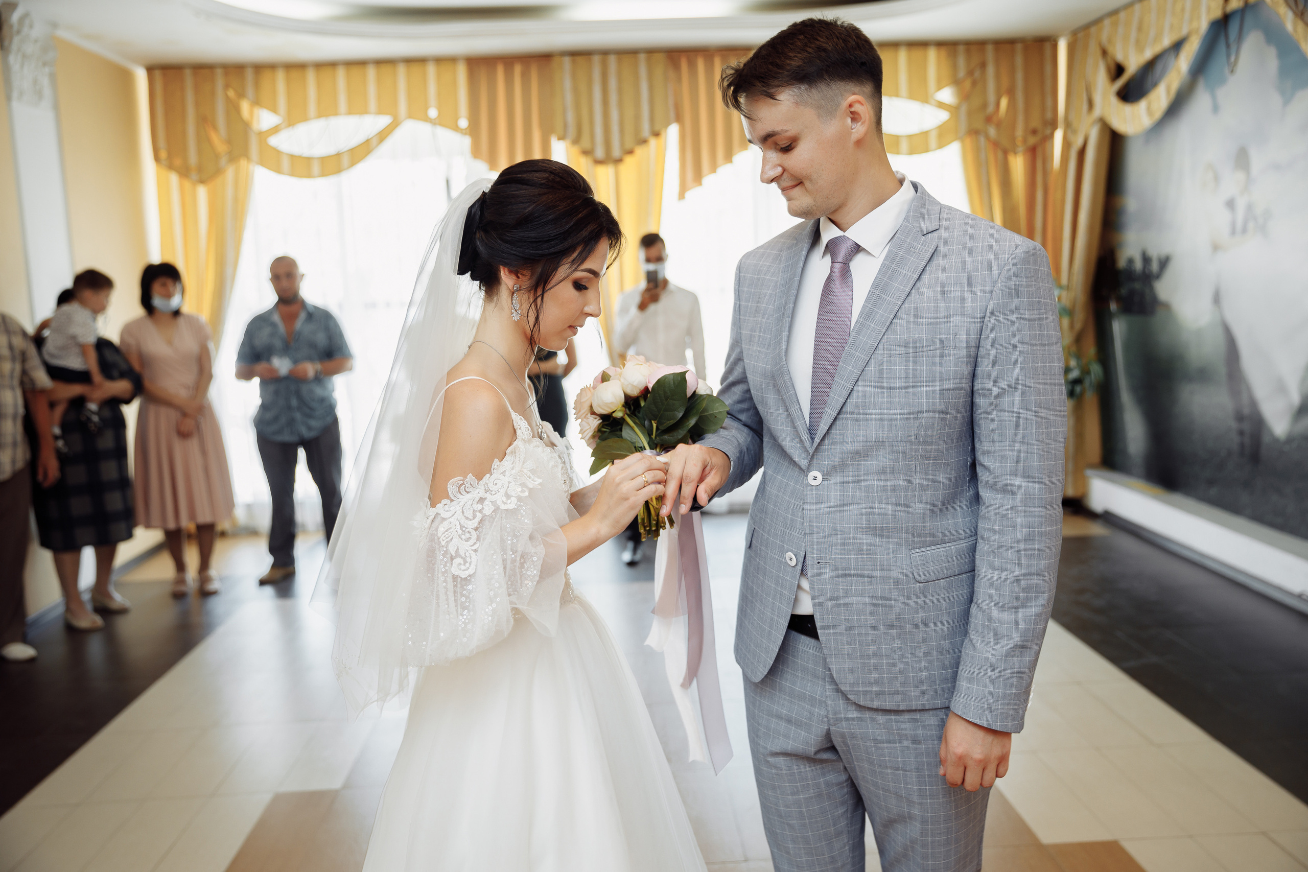 Виталик и Катя. Свадебный и семейный фотограф Ворожейкин Олег. Фотографирую во Владиво