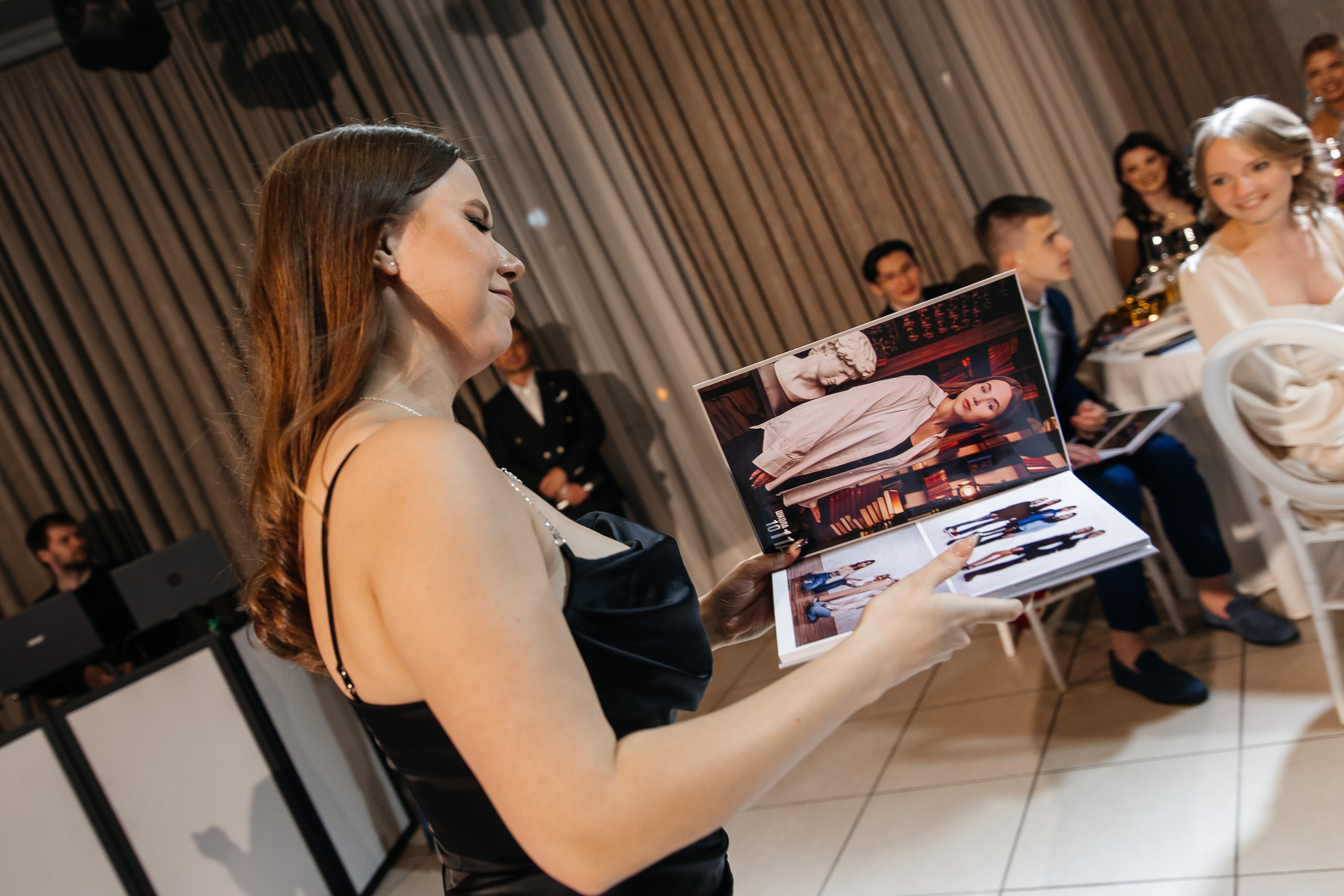 2023-06-23 Выпускной МБОУ СОШ № 10. Фотограф в Красноярске