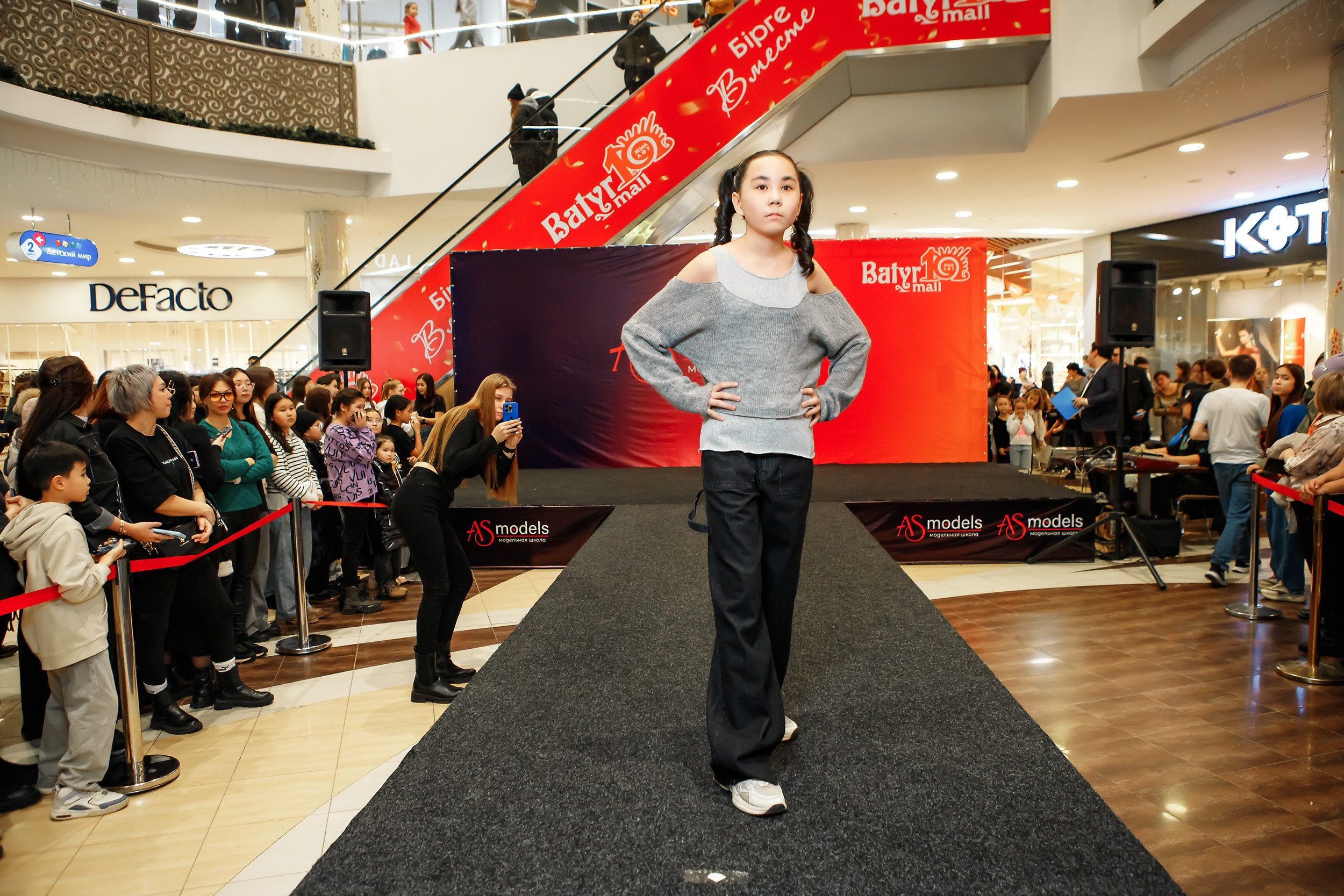 Fashion Show модельной школы AS Models. Кипятком Павлодар