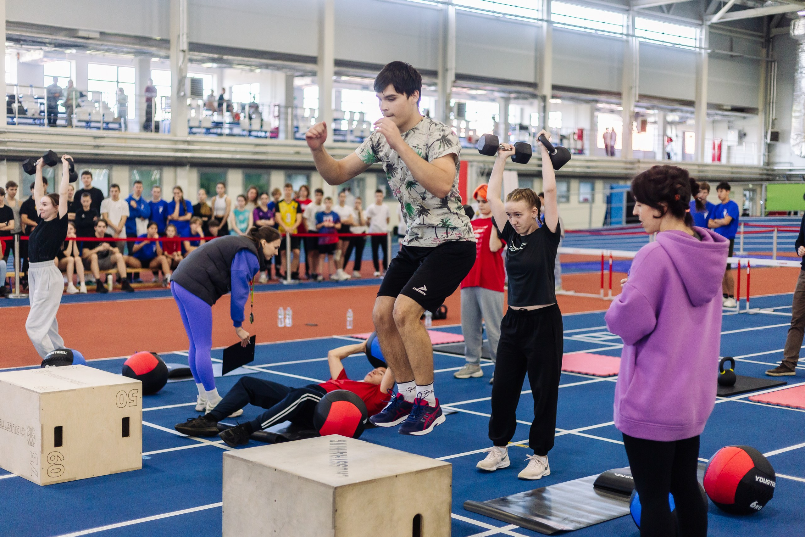 Сила первых. Репортажный и портретный фотограф в Нижнем Новгороде Максим Горшков