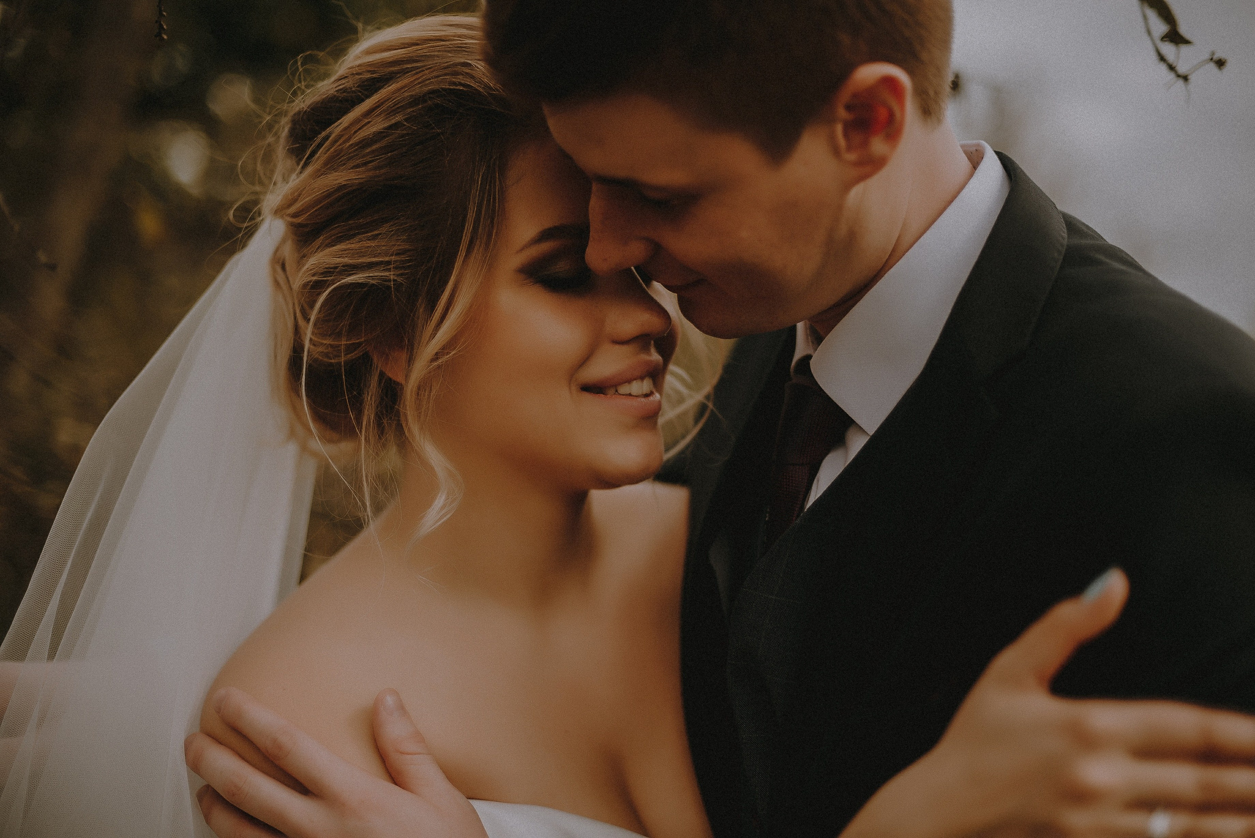 Love.txt: В плену прикосновений. Свадебный и семейный фотограф в Москве Сажина Кристина КиМ. Свадебный оператор в Москве Сажин Максим