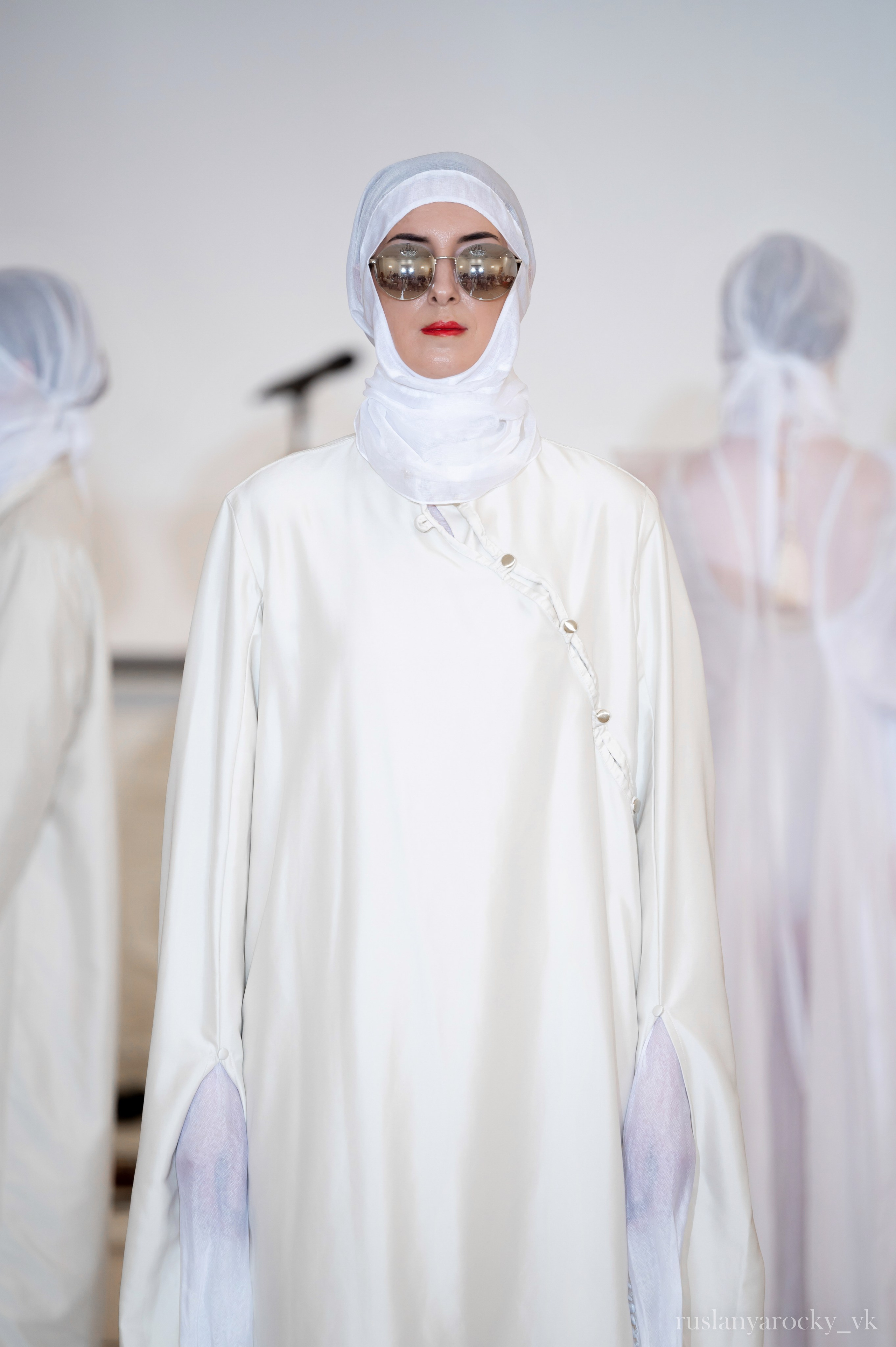 Модный показ. Репортажный фотограф