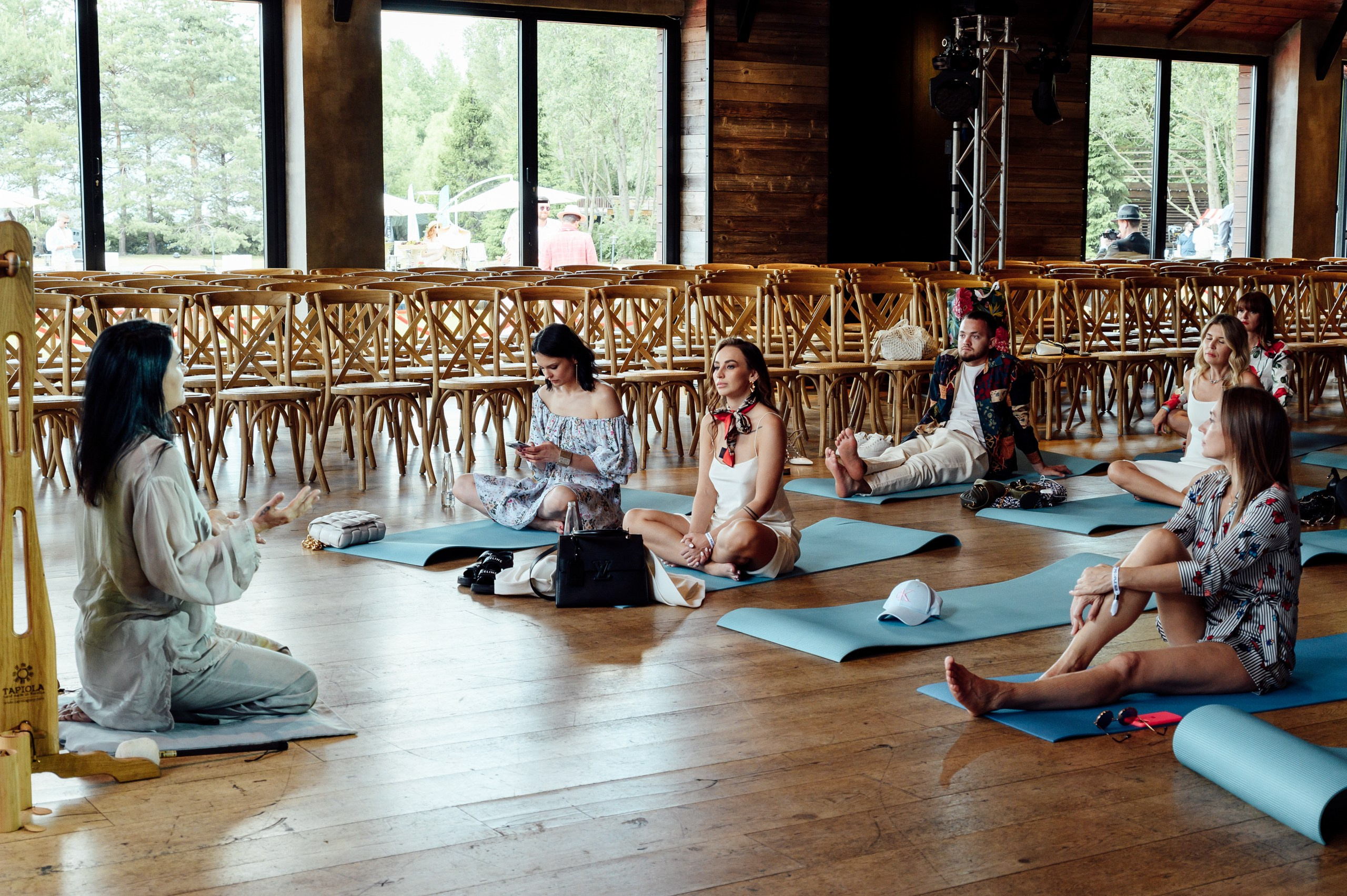 Club 500. O1. SkyRiver