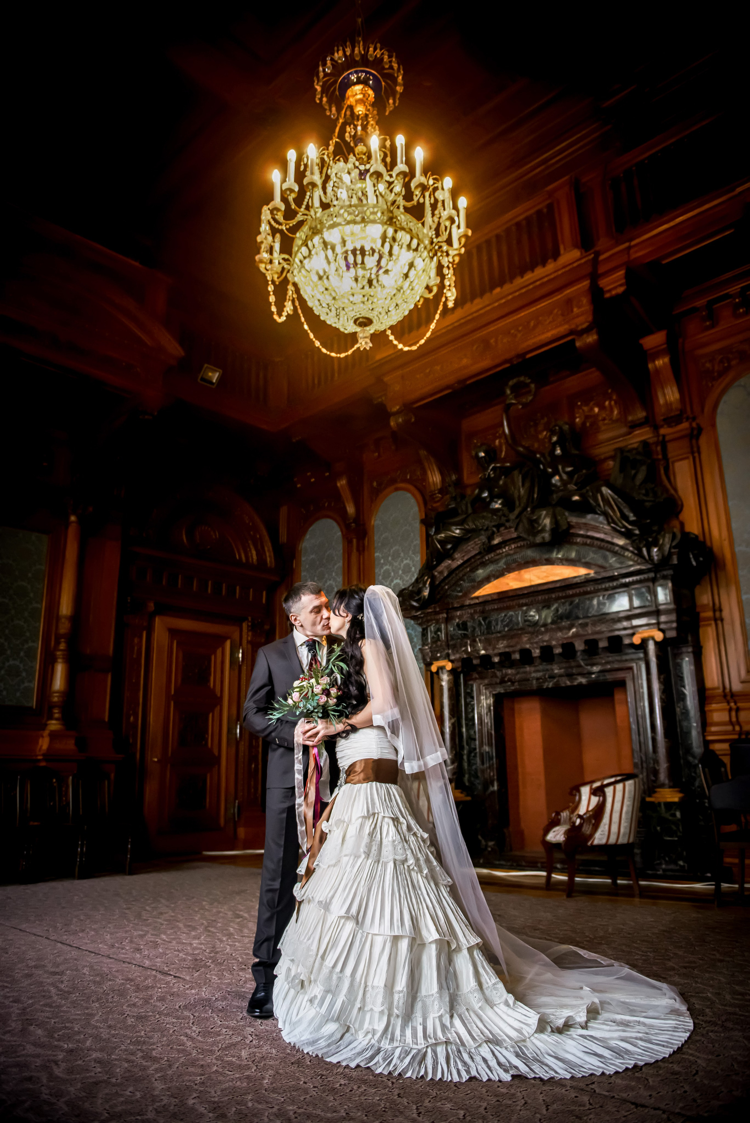 Свадебная фотосессия в Доме Архитектора на Большой Морской ул. Портретный, семейный и свадебный фотограф в Санкт-Петербурге и в Пушкине Ширяев Денис