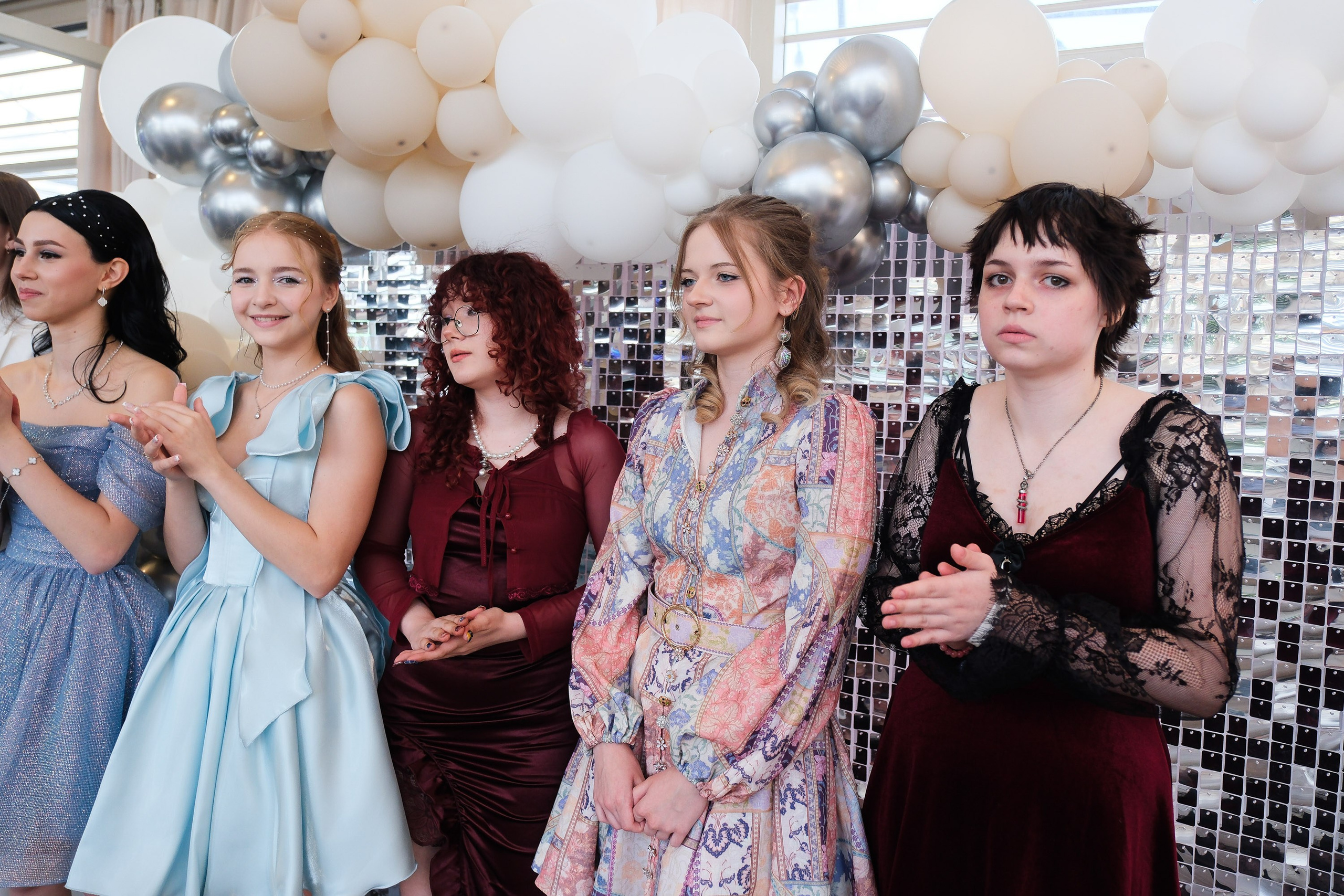 9 Класс Выпускной. Фотограф Анатолий Деникин