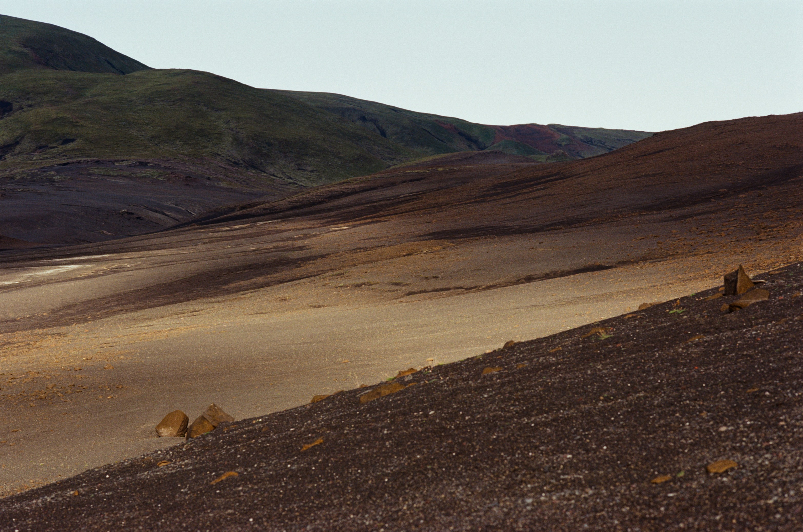 Visitor // iceland, f225 III. EVER EXPOSED