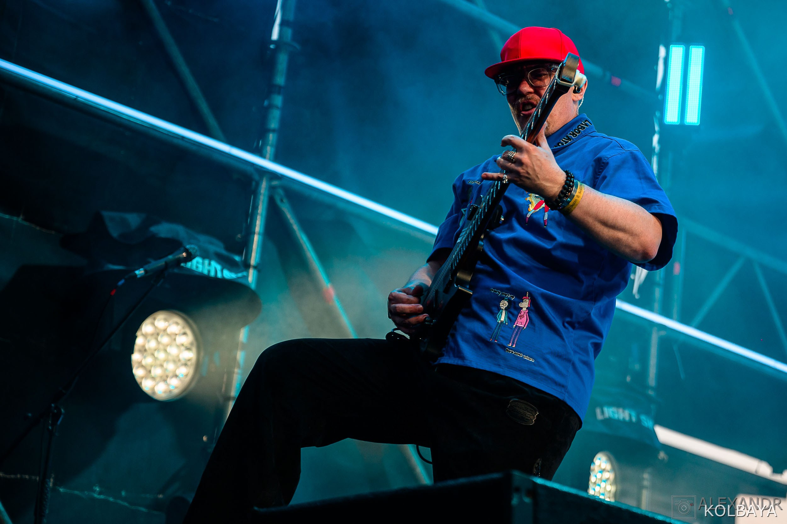 Фоторепортаж с концерта группы СЛОТ на Red Summer 2025. Концертный и театральный репортажный фотограф в Москве Александр Колбая