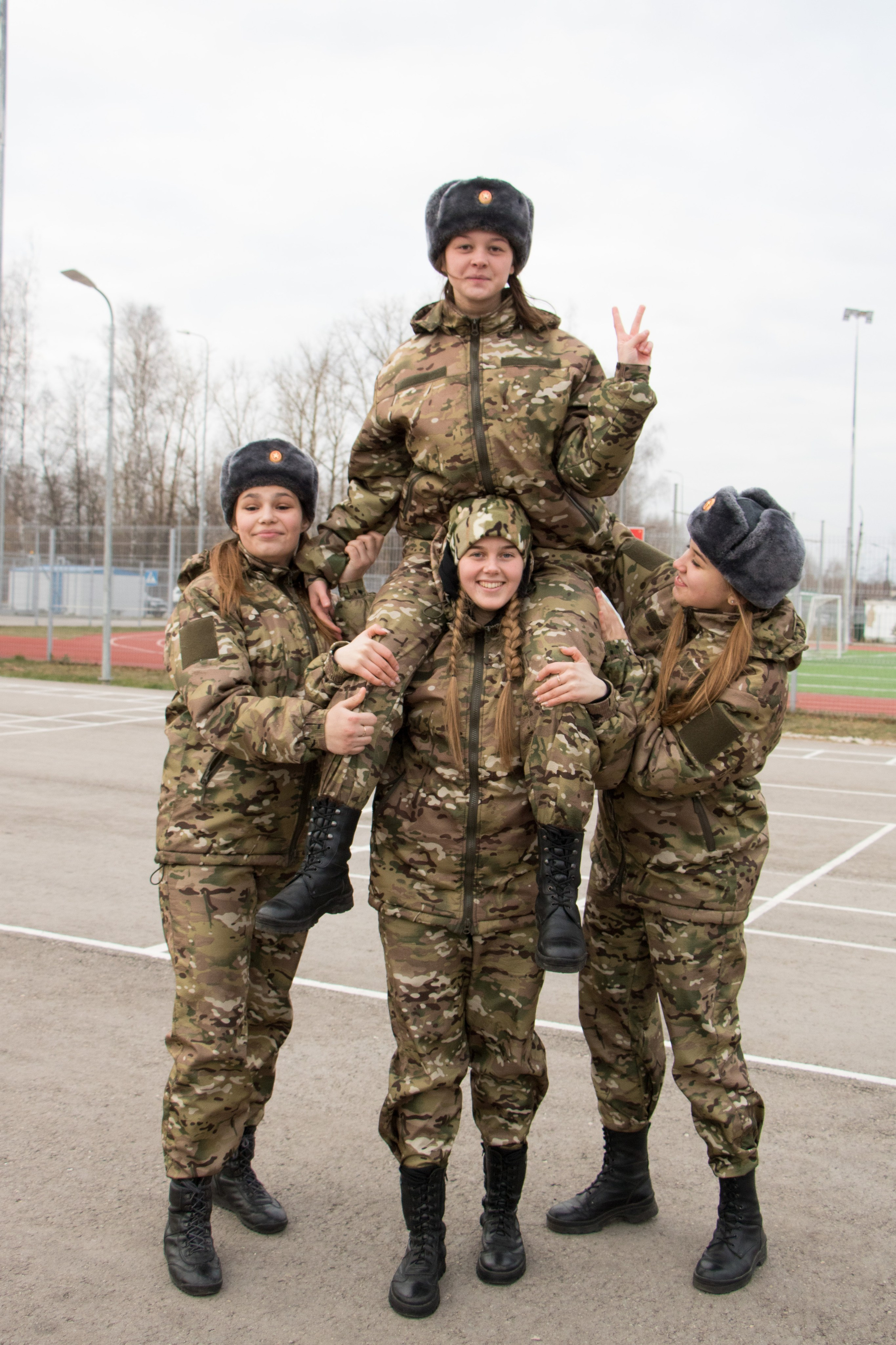 Кадеты. Выпускные альбомы «Эврика» в Нижнем Новгороде