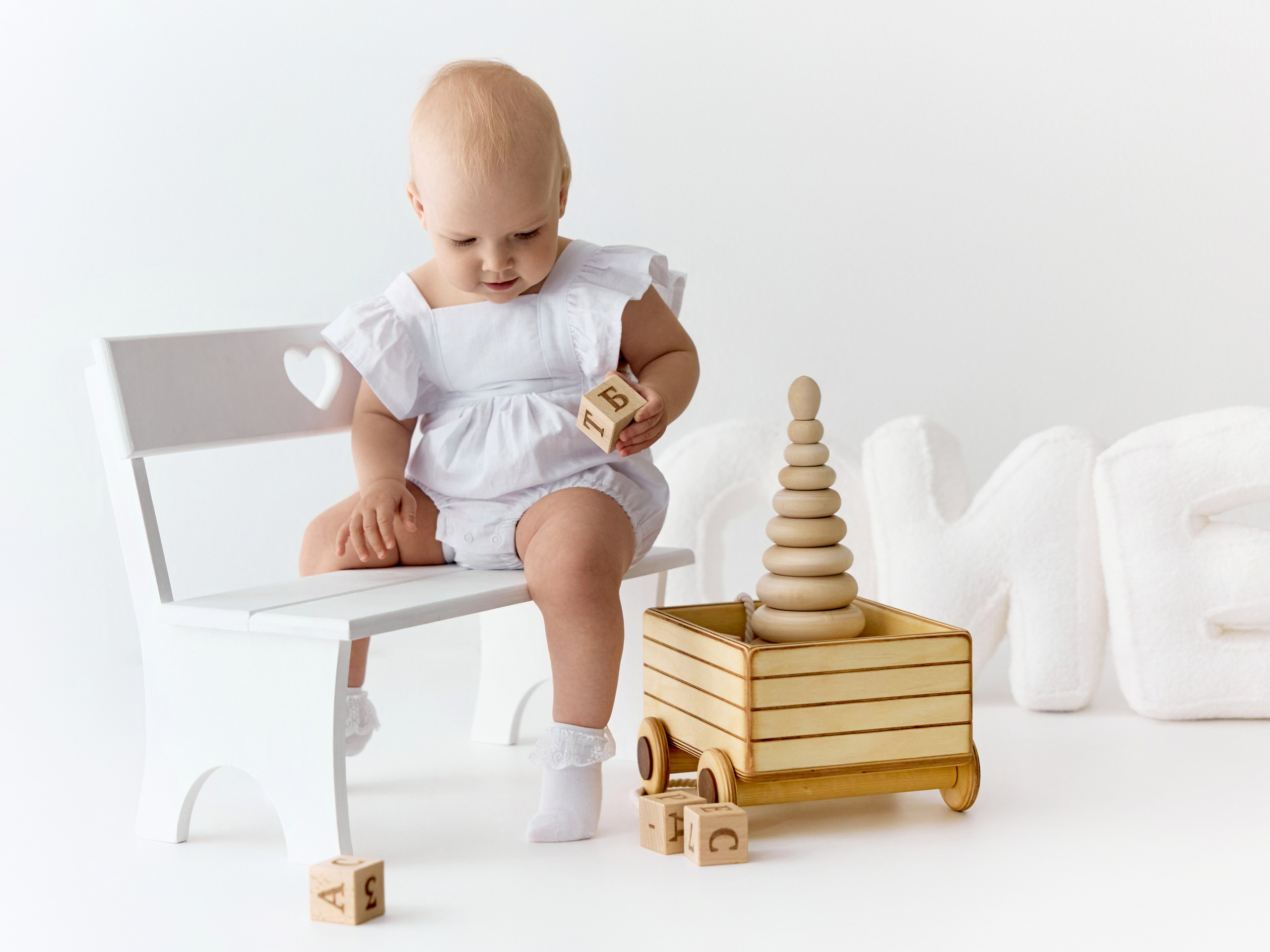 Годовасие — детская фотосессия в студии