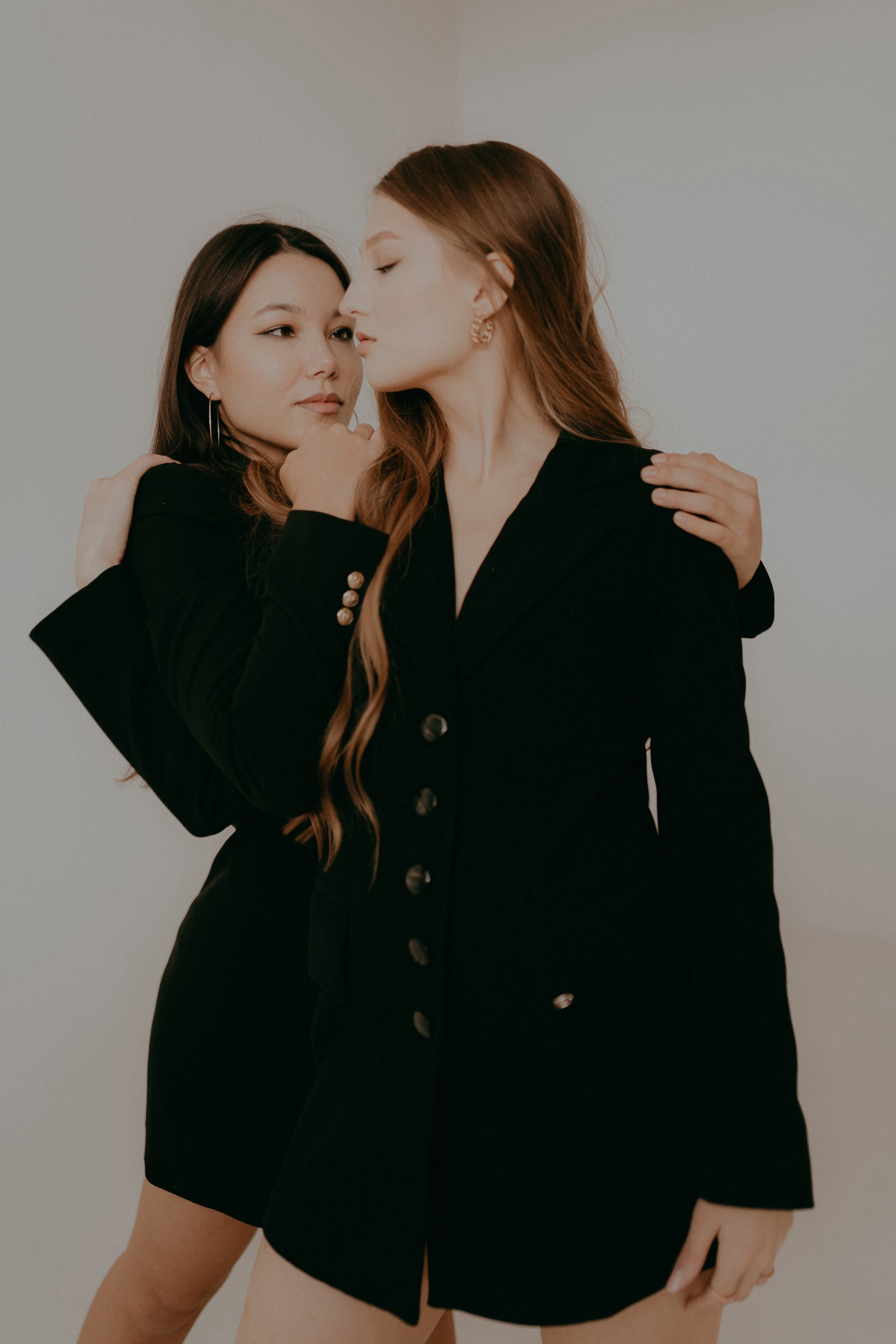 София и Анна. Фотограф Алексей Кутырёв