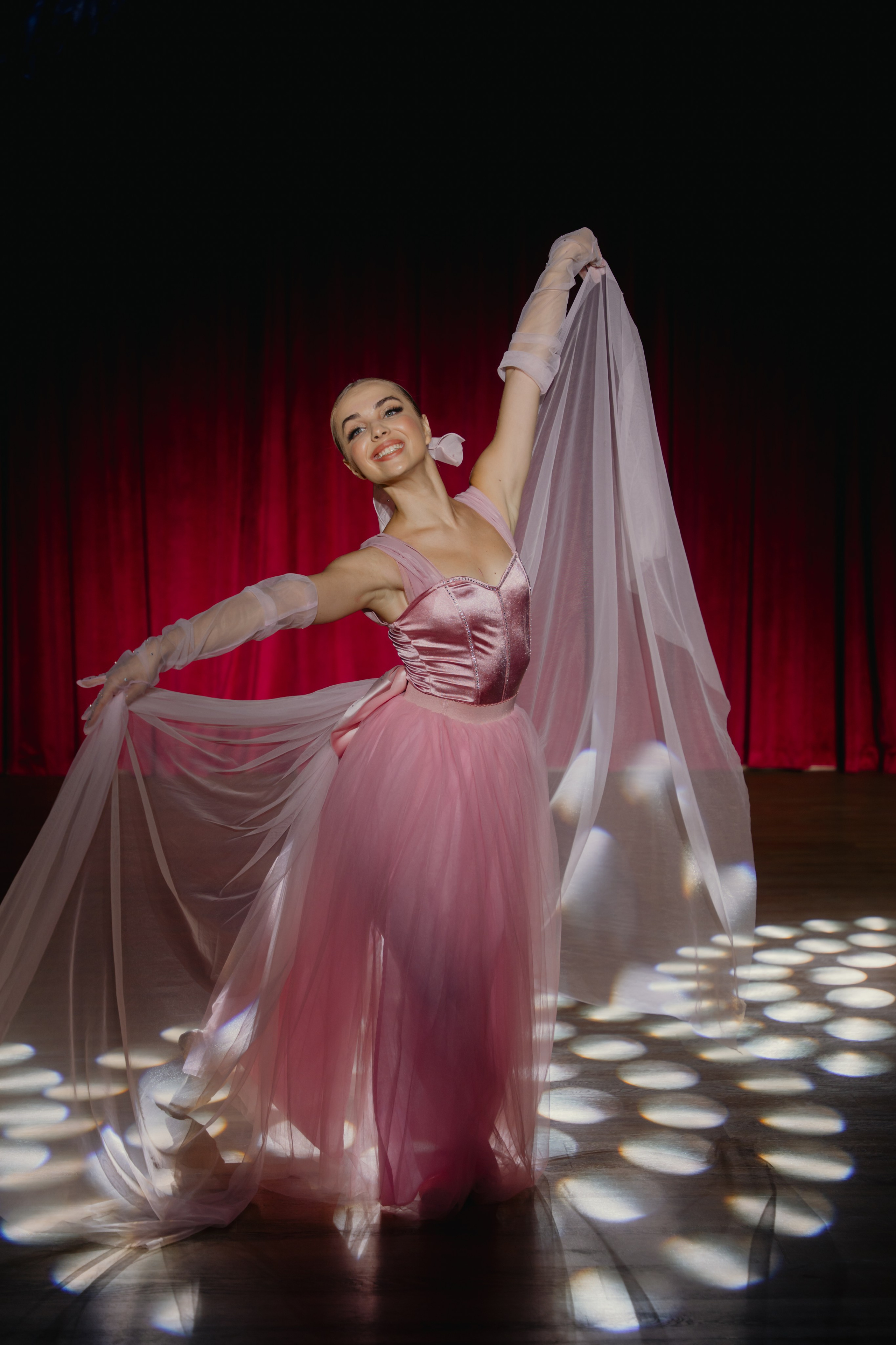 «DISNEY». Танцевальный проект с балеринами «Old Money» в Екатеринбурге