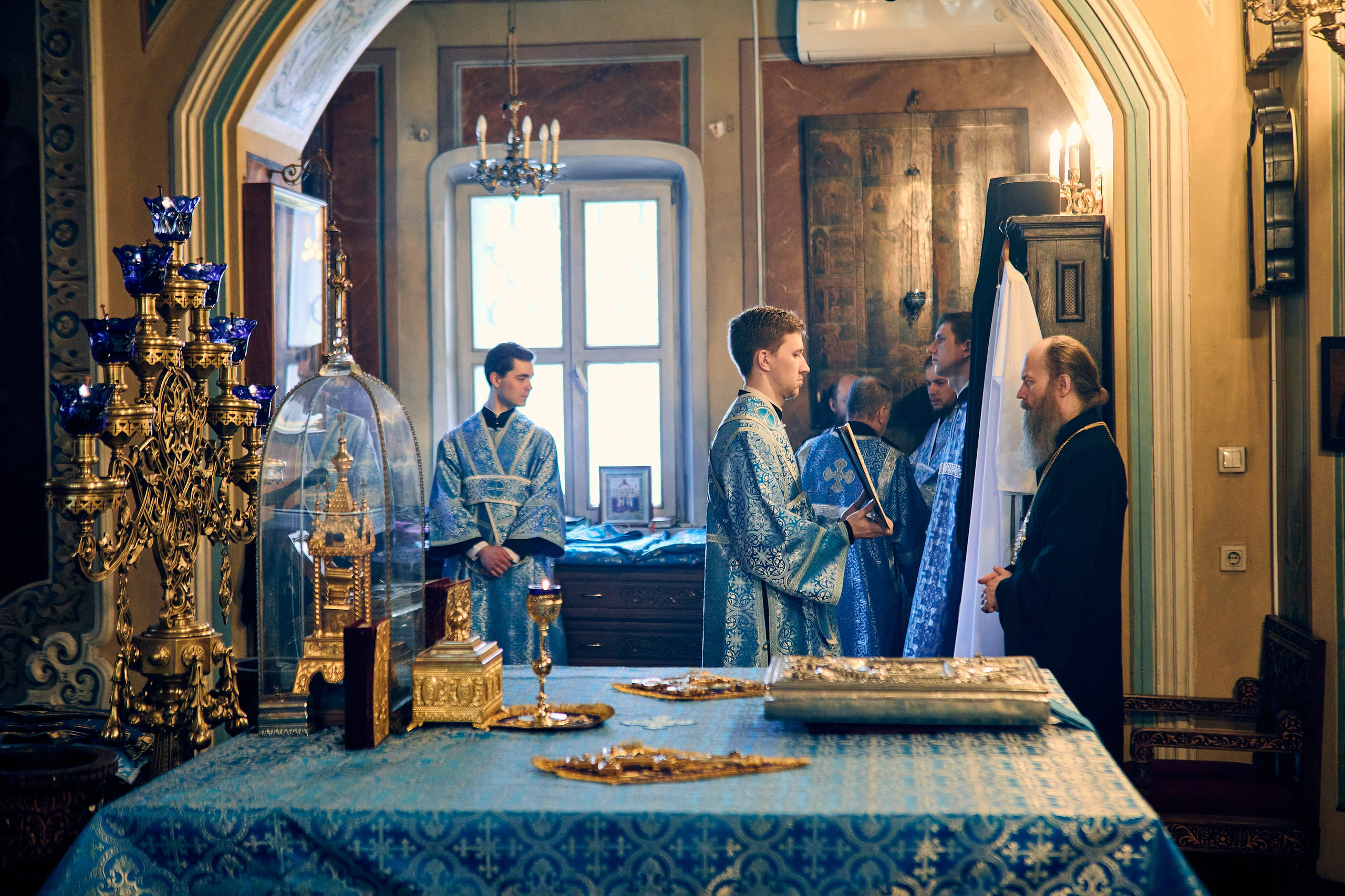 Всенощная на Благовещение Пресвятой Богородицы. DMITRY MOISEENKO — фотограф, художник, топ-стилист