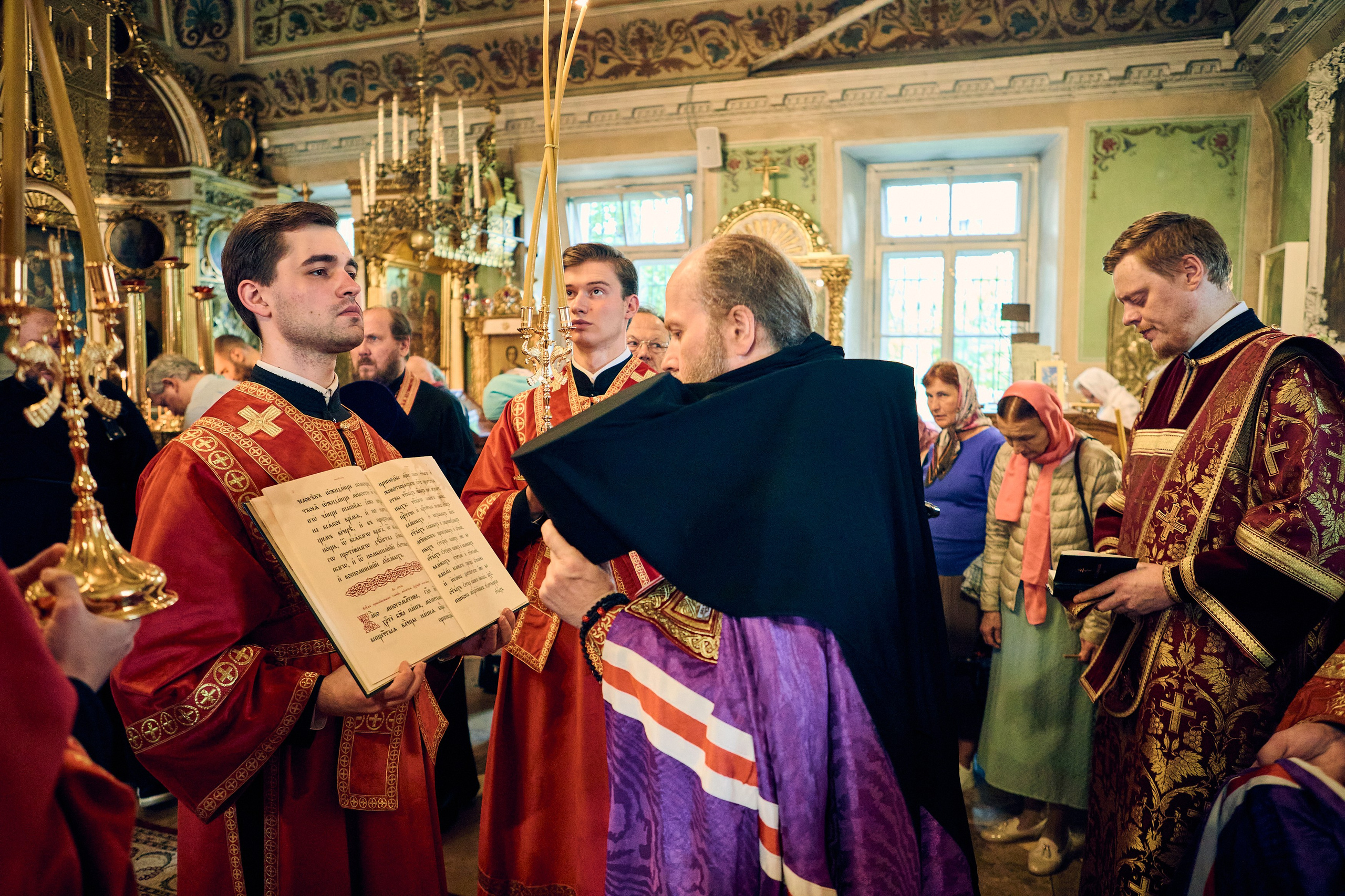 Всенощное бдение в канун престольного праздника храма Иоанна Воина. DMITRY MOISEENKO — фотограф, художник, топ-стилист