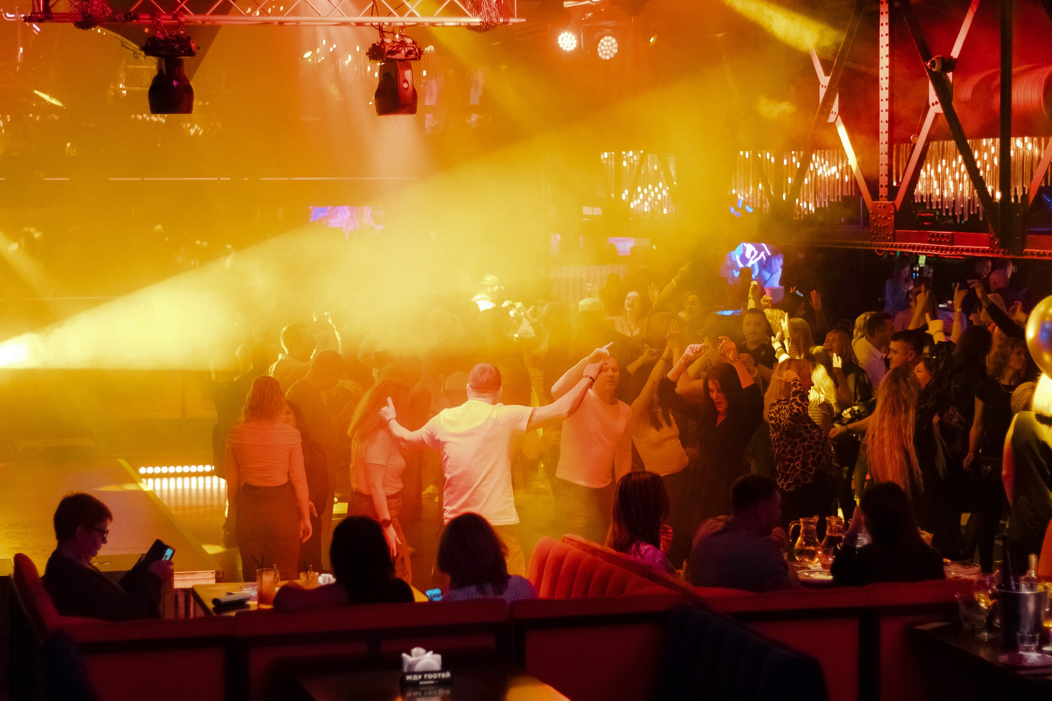 Ночные заведения. Фотограф в Санкт-Петербурге — Петрович Милан