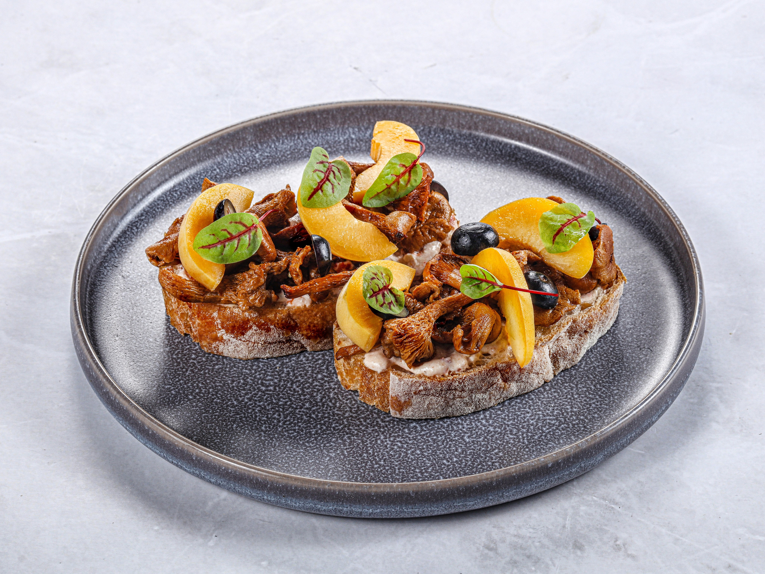 Фотосъемка блюд европейской кухни. Заказ по тел.: +7 (906) 006-90-22. Фуд-фотограф Андрей Старостин — съемка еды в Москве. 9000 руб. в час