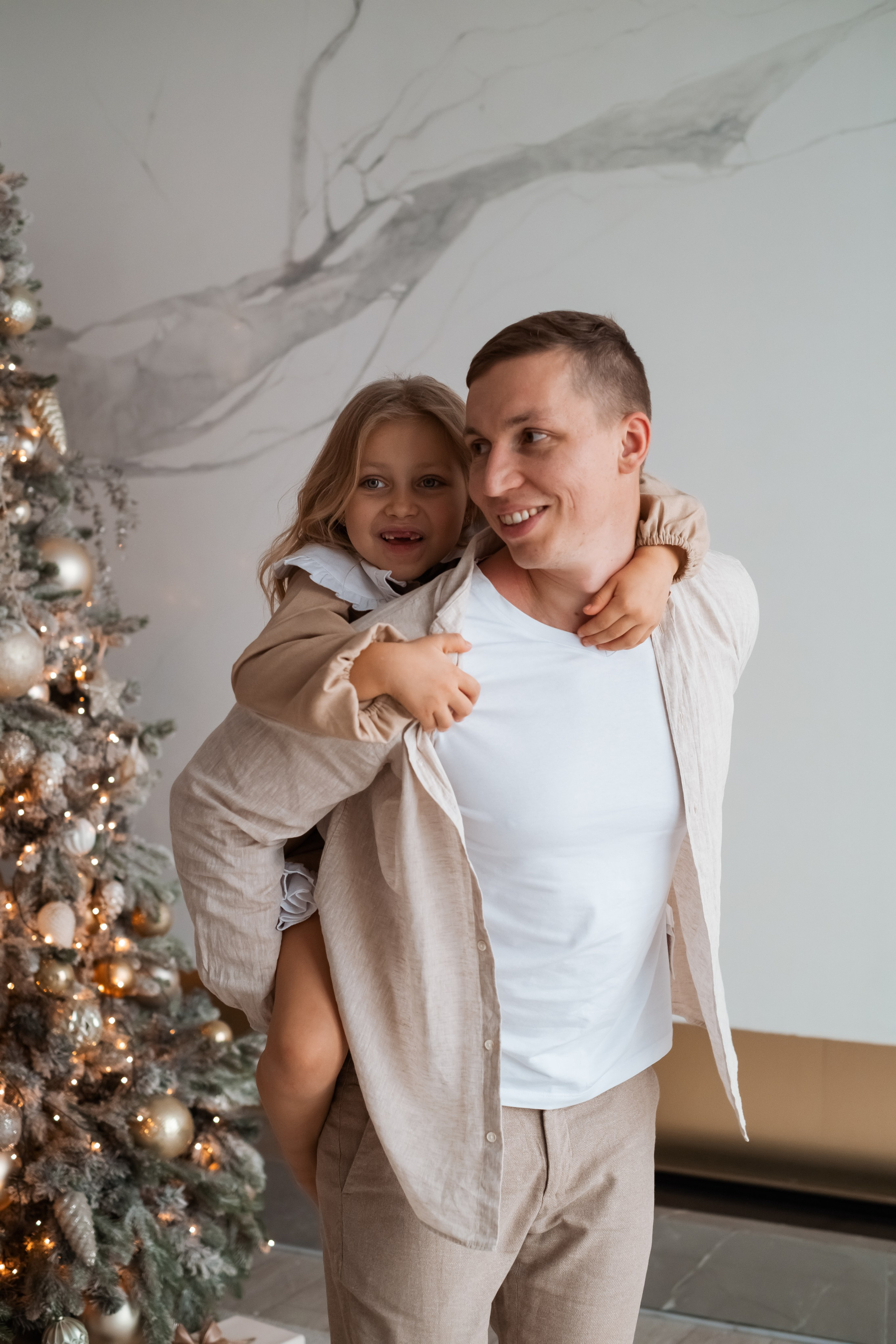 Семейная новогодняя фотосессия. Семейный и детский фотограф в Мелитополе /Наталья Зацеркляная