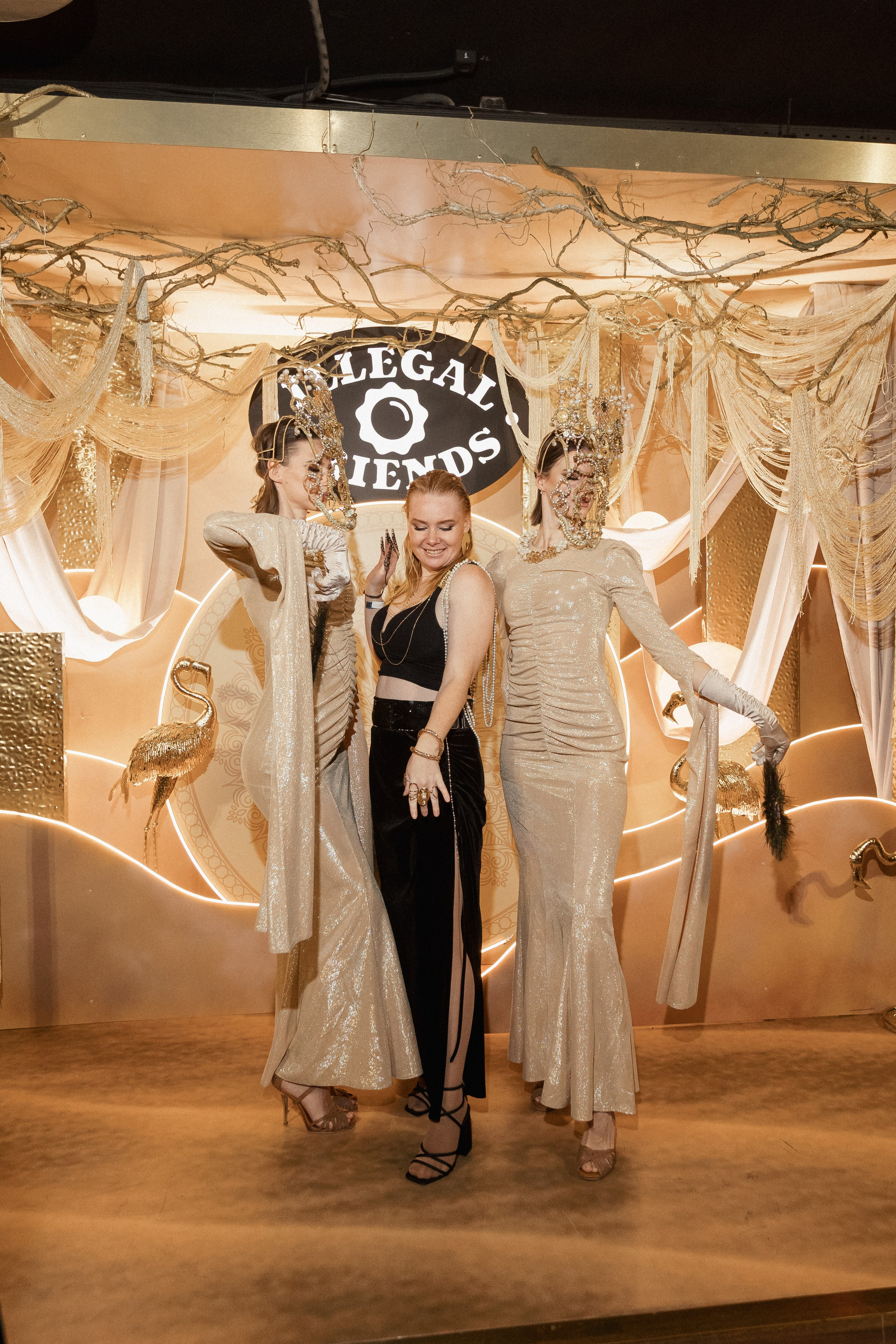 ILLEGAL FRIENDS — MIRAGE [PART I]. СВОИ. ФОТООТЧЕТЫ-СОБЫТИЯ-МЕСТА