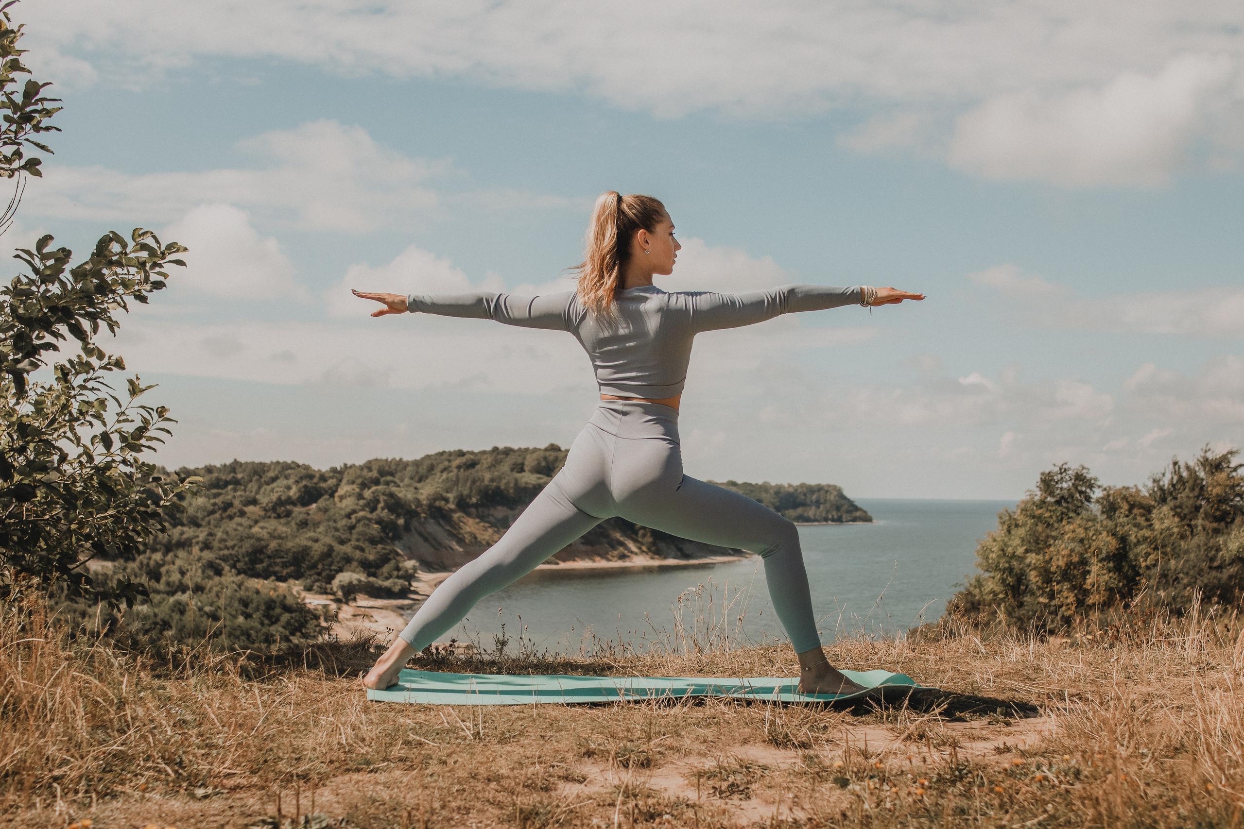 Yoga instructor. Женский и семейный фотограф в Калининграде Надежда Подлипинская