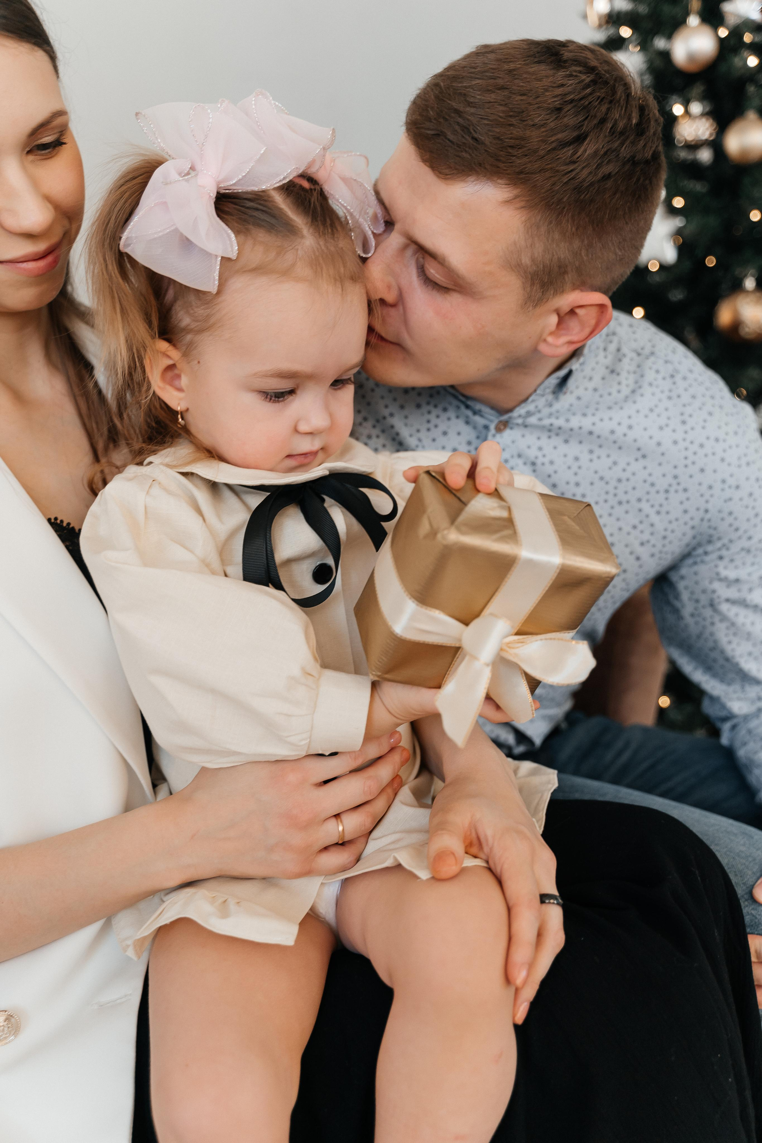 Серёжа, Юля и Дарина. Волик Мария