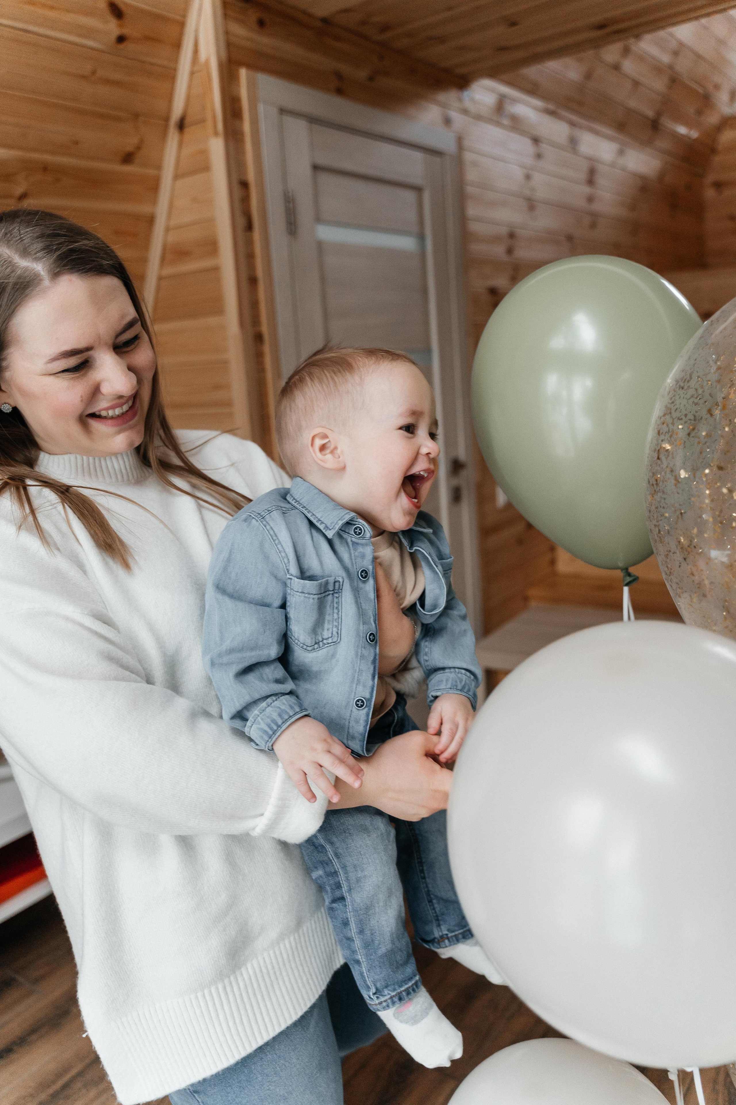 Руслан, Маргарита, Арсений и Артемий. Волик Мария