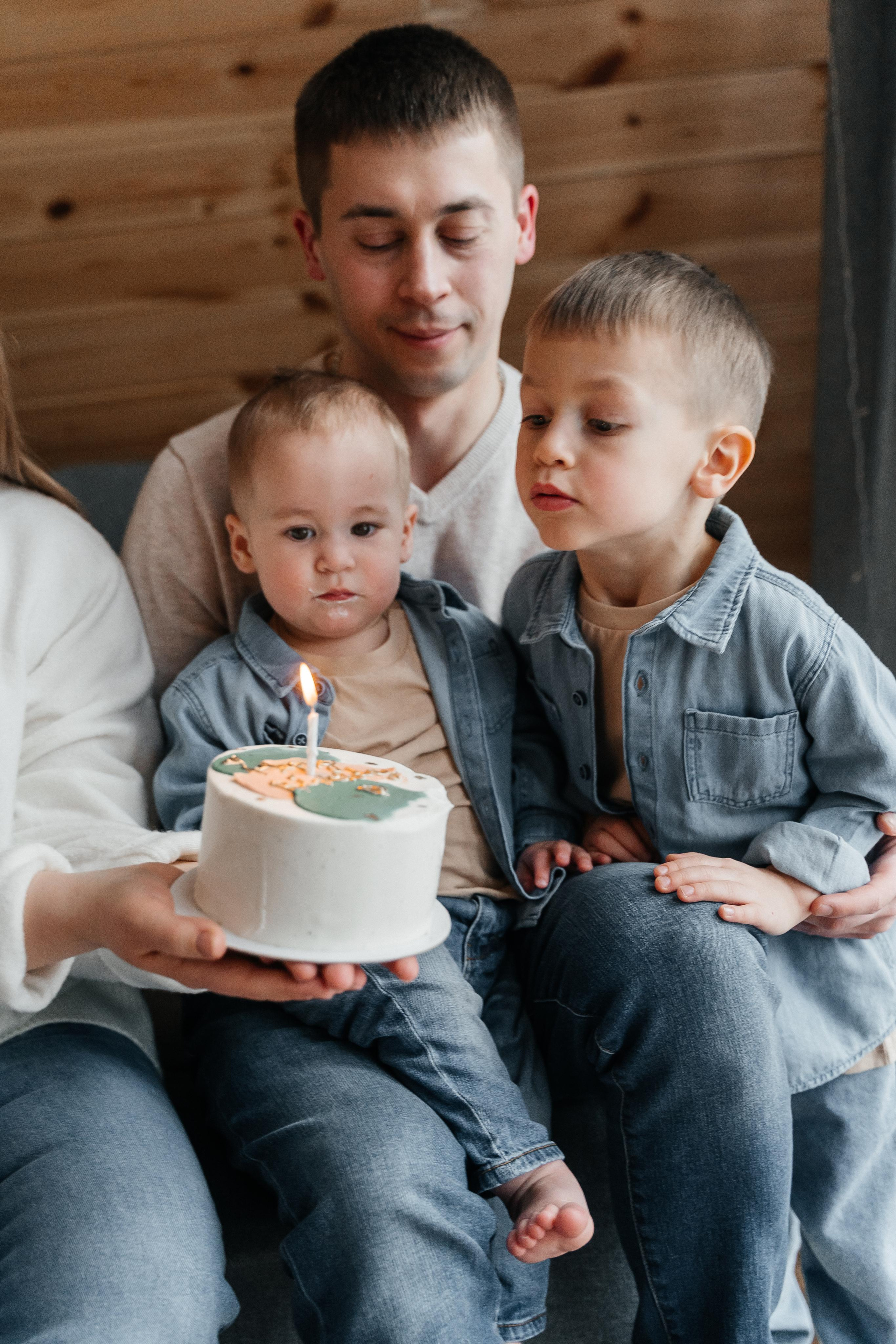 Руслан, Маргарита, Арсений и Артемий. Волик Мария