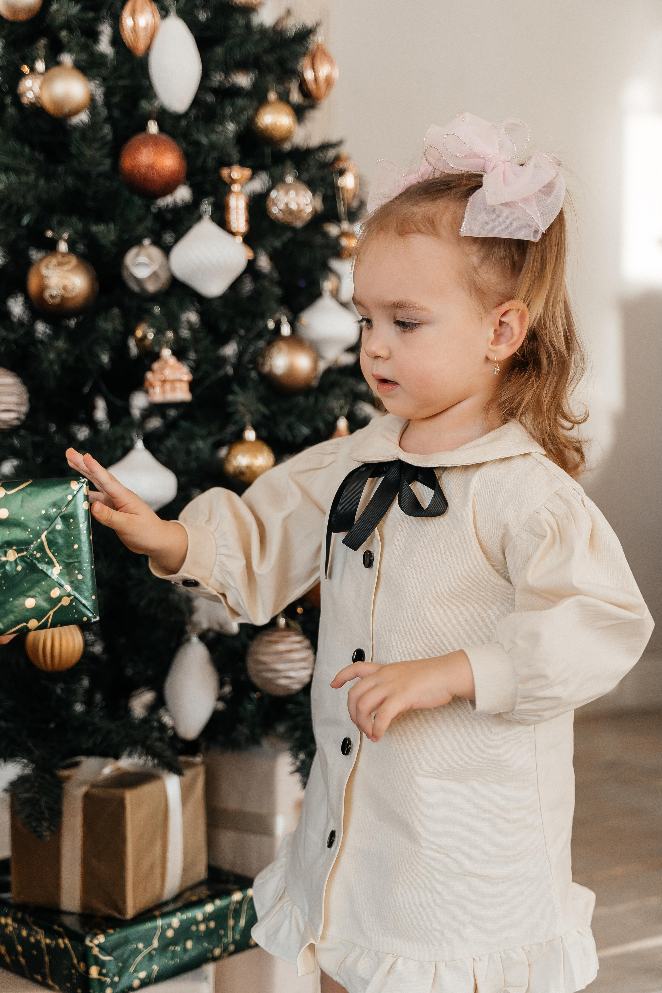 Серёжа, Юля и Дарина. Волик Мария