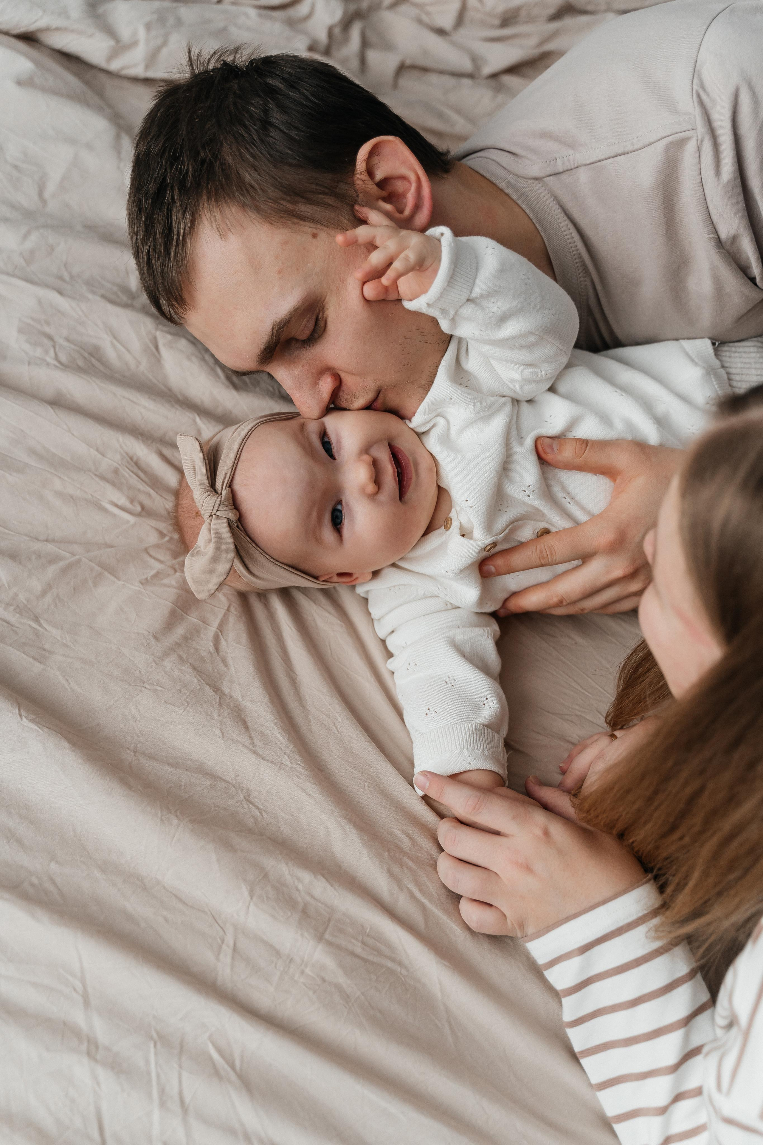 Саша, Наташа и Аня