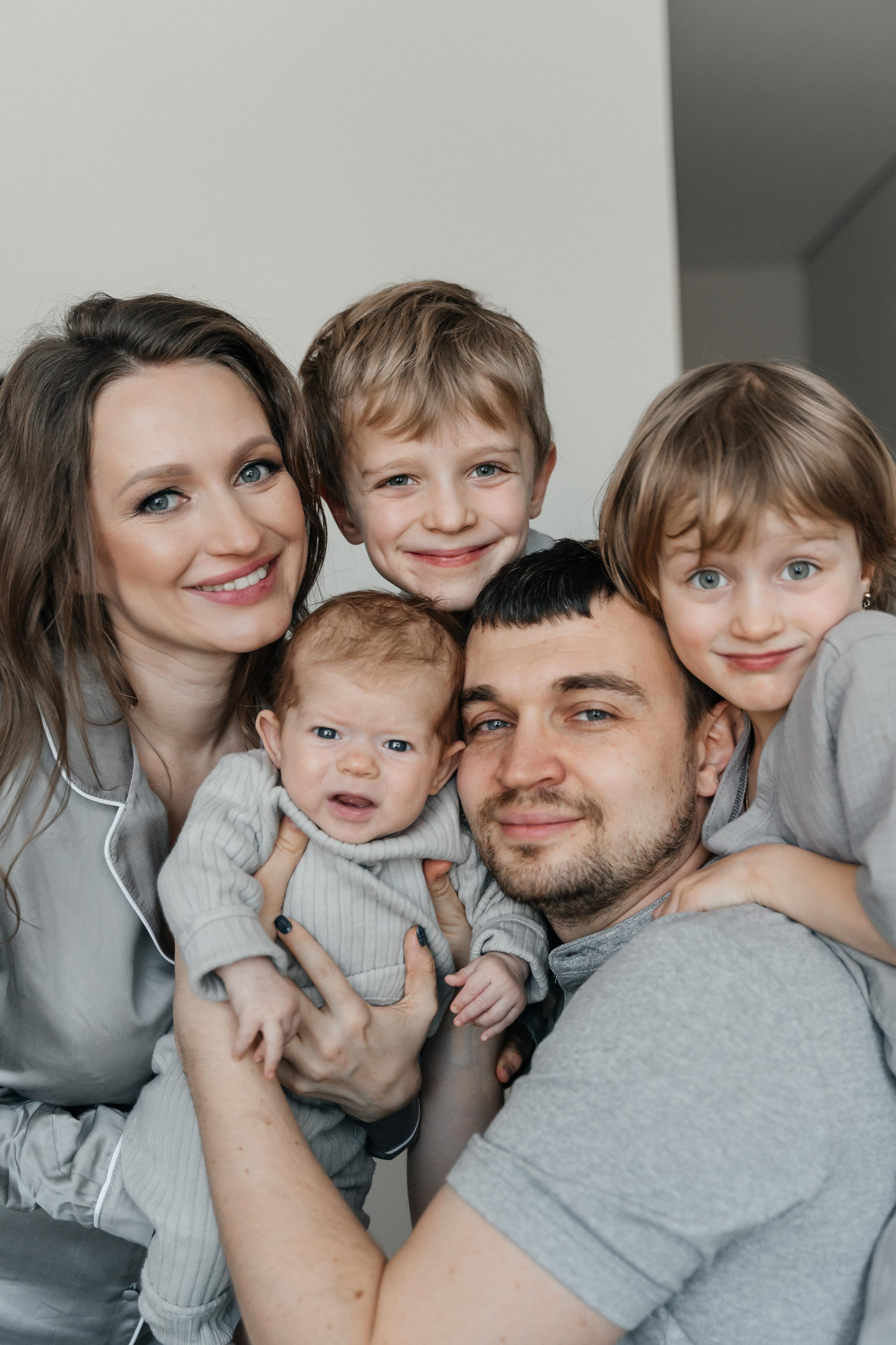 Вова, Василиса, Коля, Пелагея и Лея