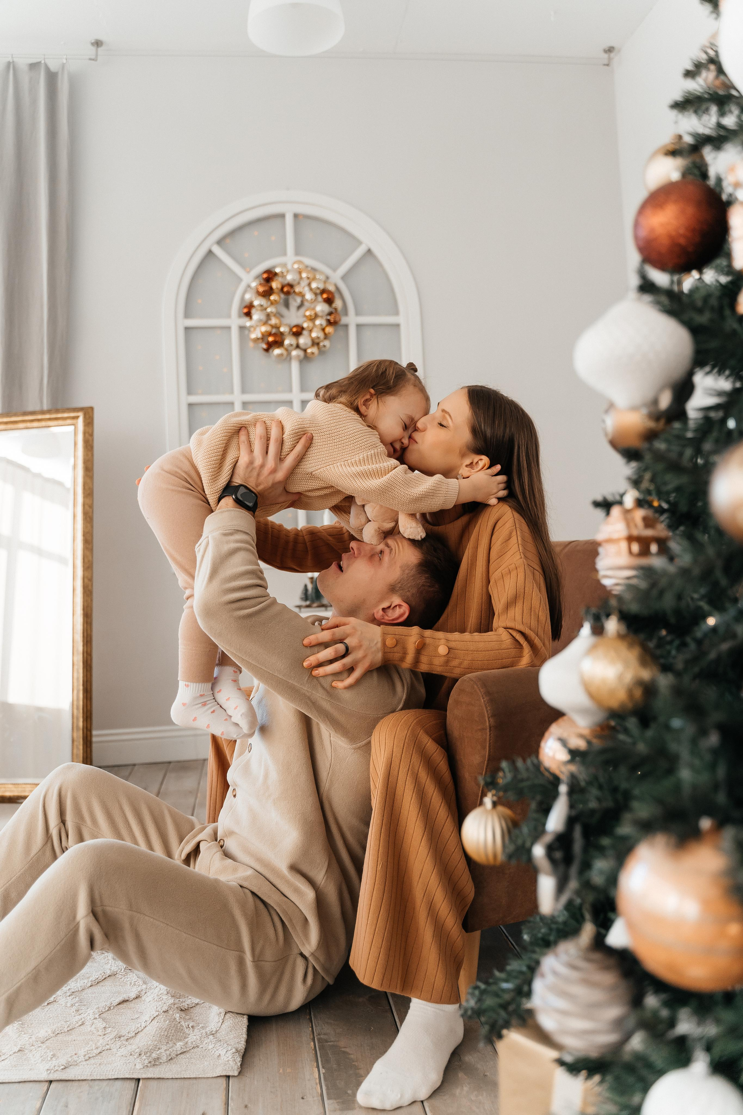 Серёжа, Юля и Дарина. Волик Мария