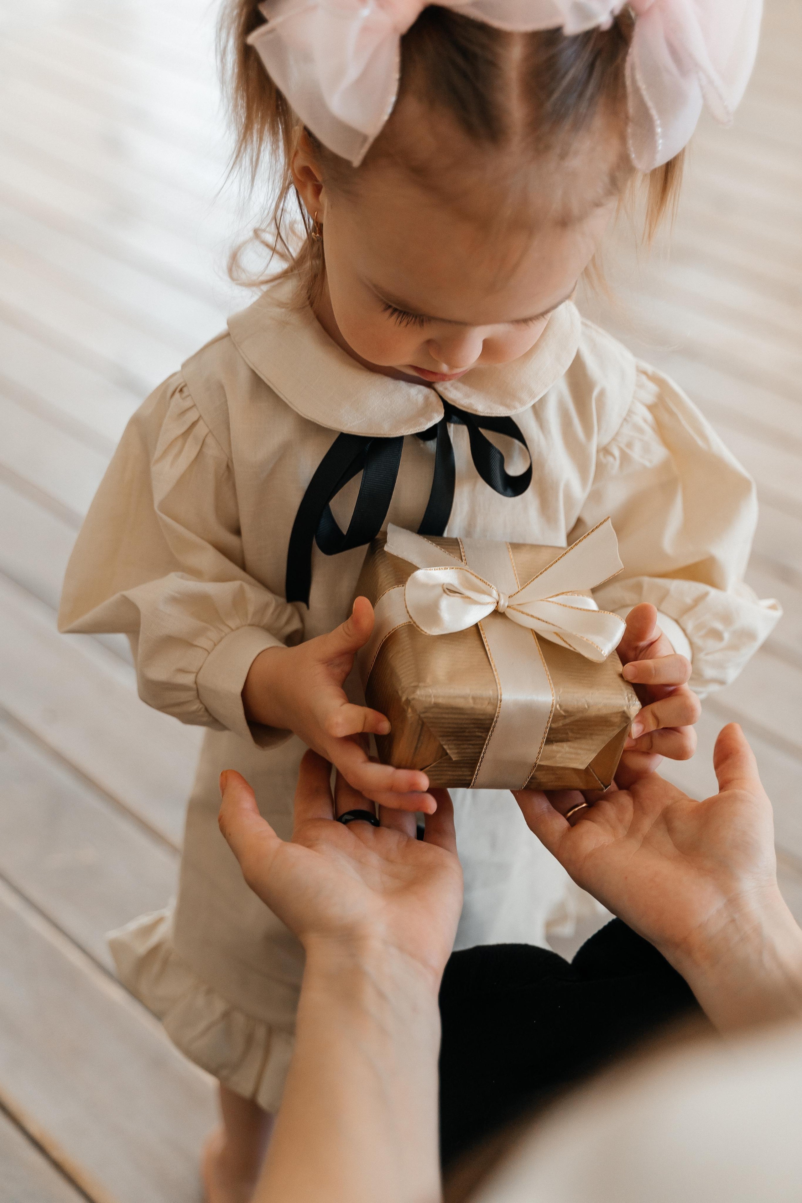 Серёжа, Юля и Дарина. Волик Мария