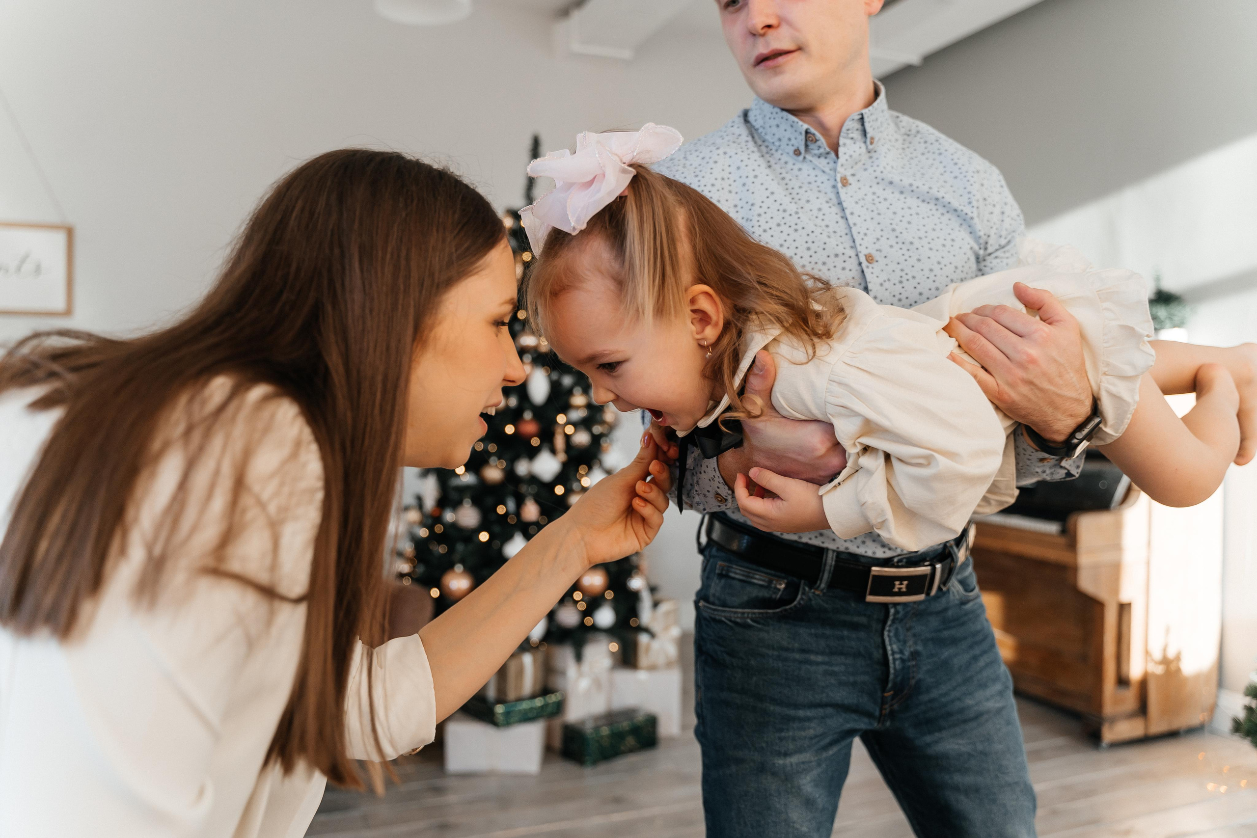 Серёжа, Юля и Дарина. Волик Мария