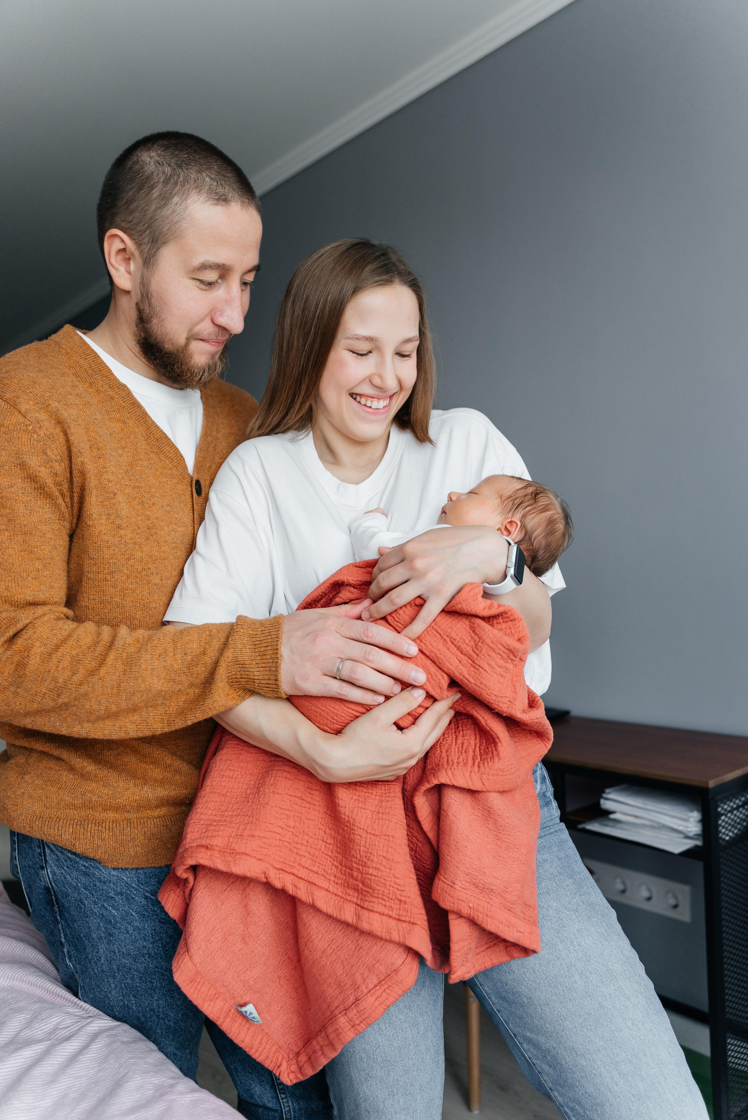 Андрей, Таня и Оливия. Волик Мария