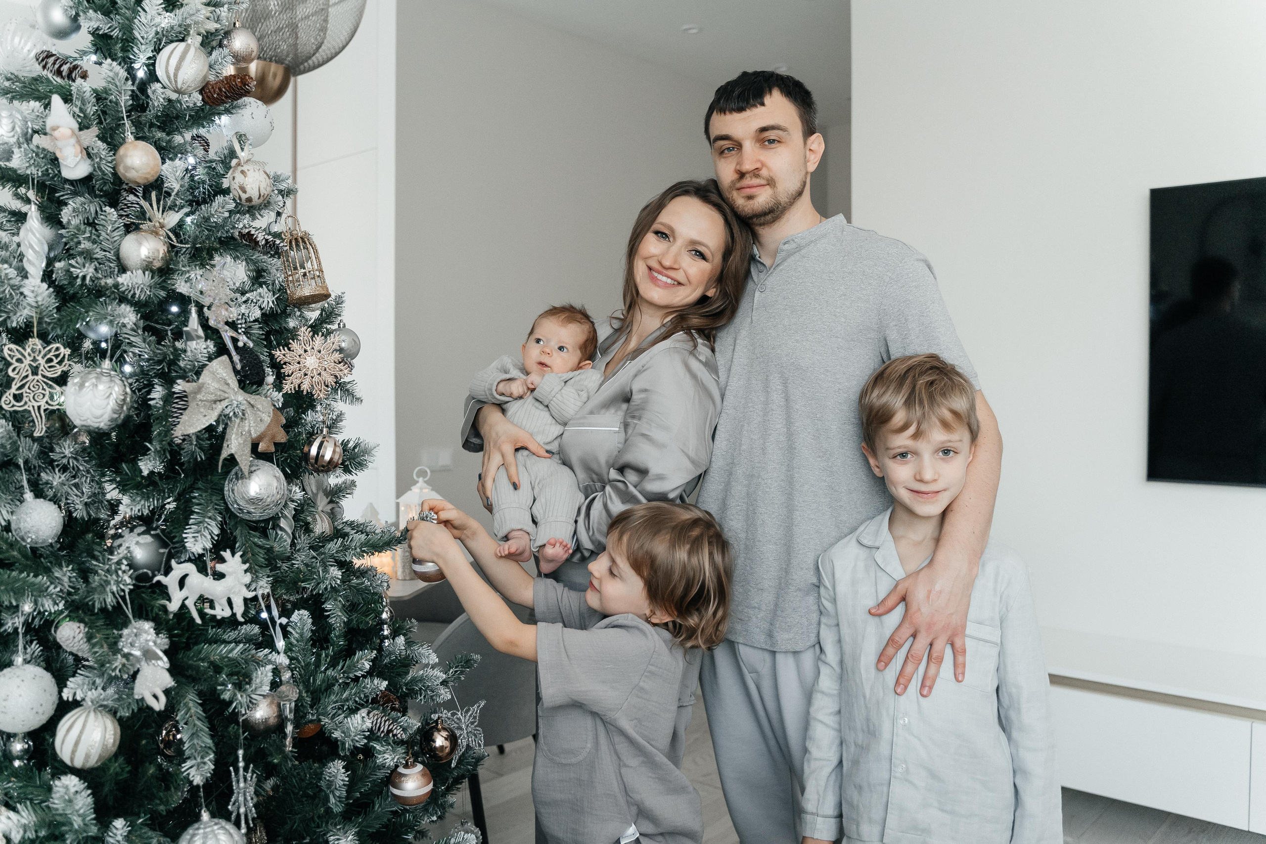 Вова, Василиса, Коля, Пелагея и Лея. Волик Мария