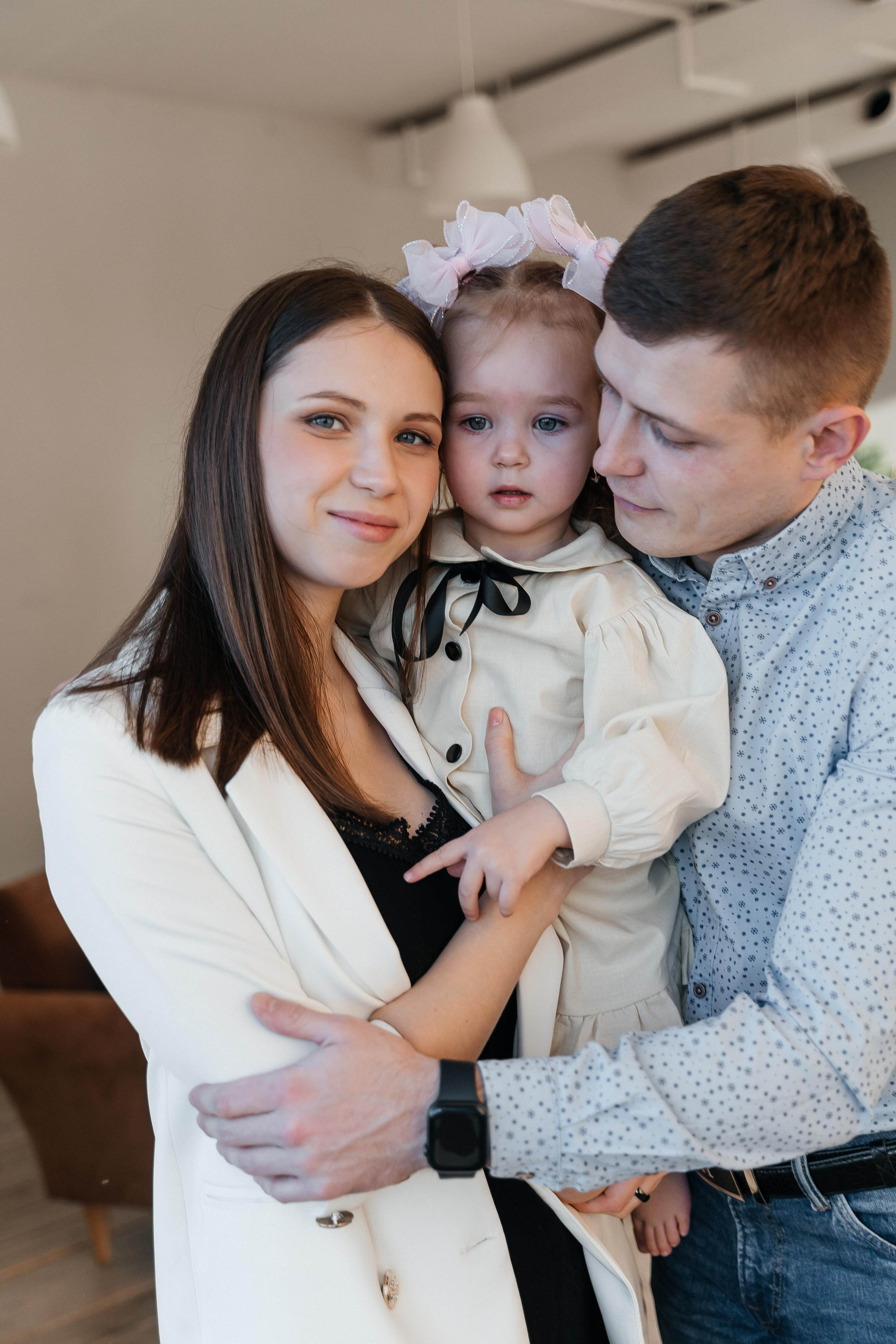 Серёжа, Юля и Дарина. Волик Мария