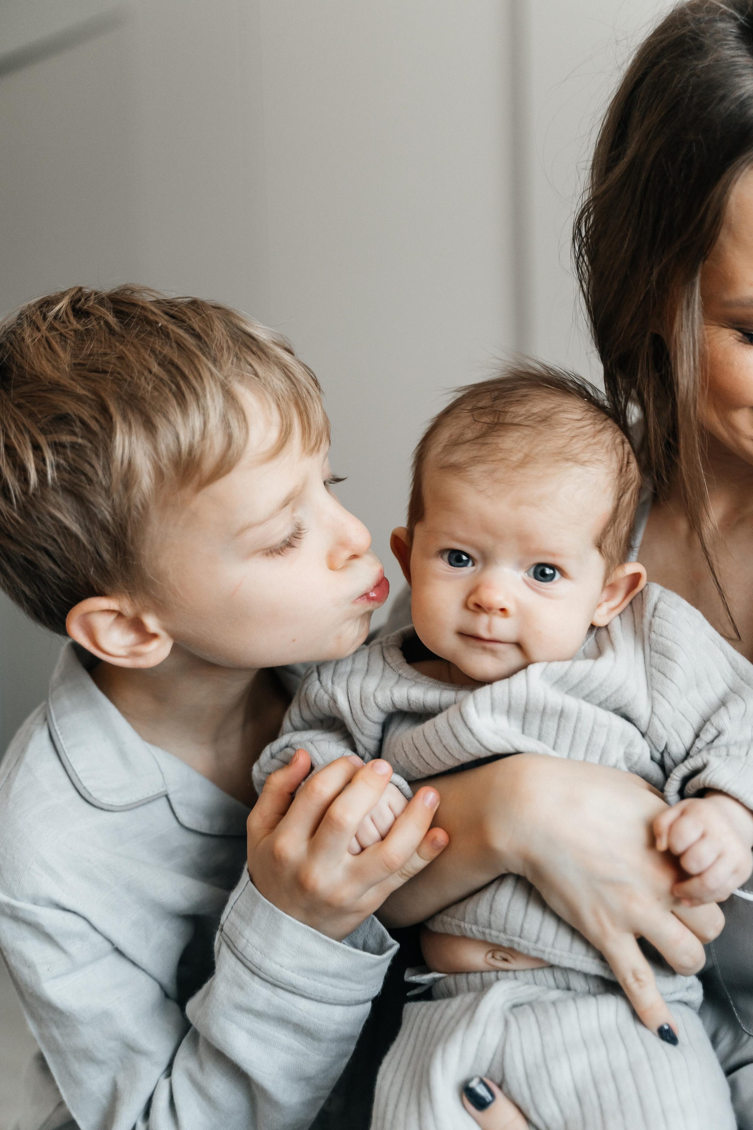 Вова, Василиса, Коля, Пелагея и Лея. Волик Мария