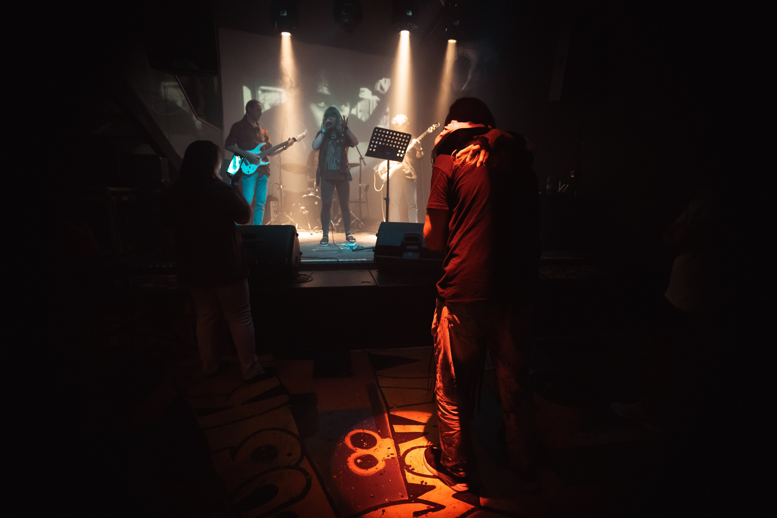 Забытые сны, Концерт памяти В.Цоя, 16.08.2025, Эрмитаж. Фотограф Регина Крикунова г. Красноярск