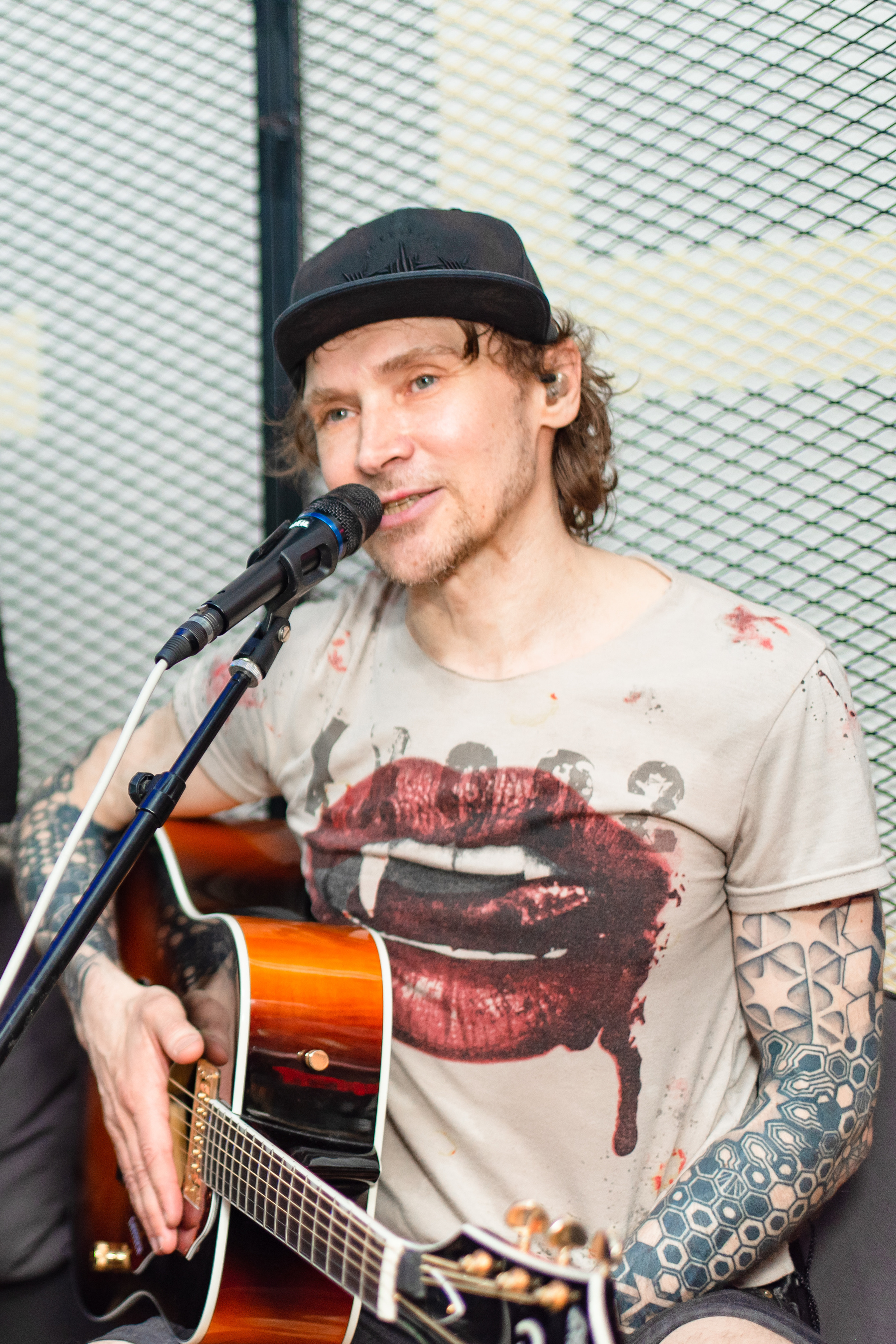 Концерт группы «Модем» в баре «Север». Фотограф Арина Асылгузина