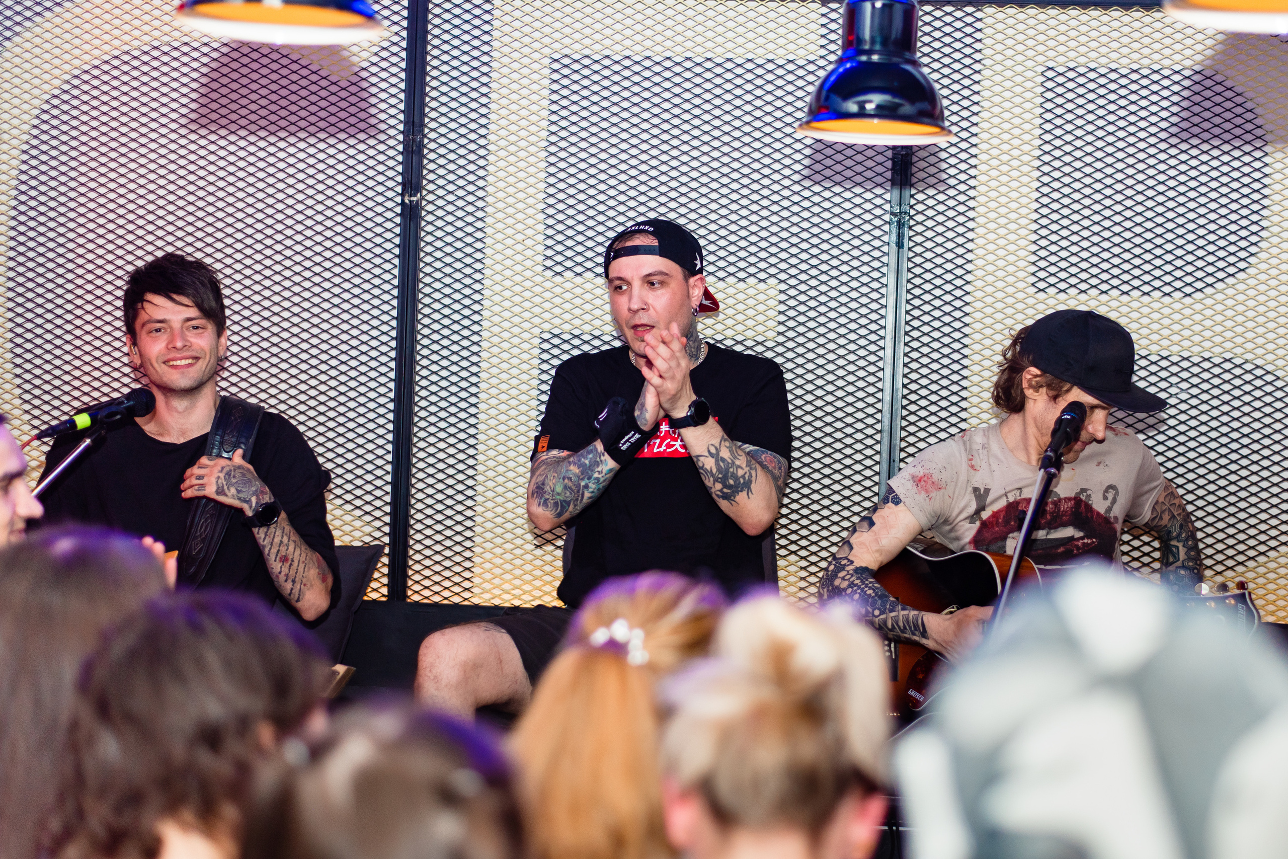 Концерт группы «Модем» в баре «Север». Фотограф Арина Асылгузина