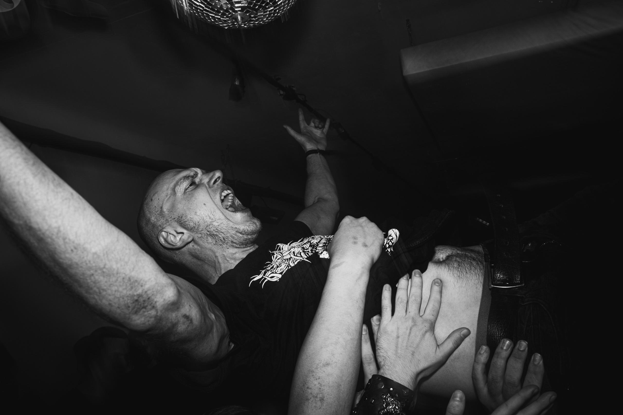 Отшельник & Potvor 31.10.2025. Репортажный фотограф в Москве Legiodot