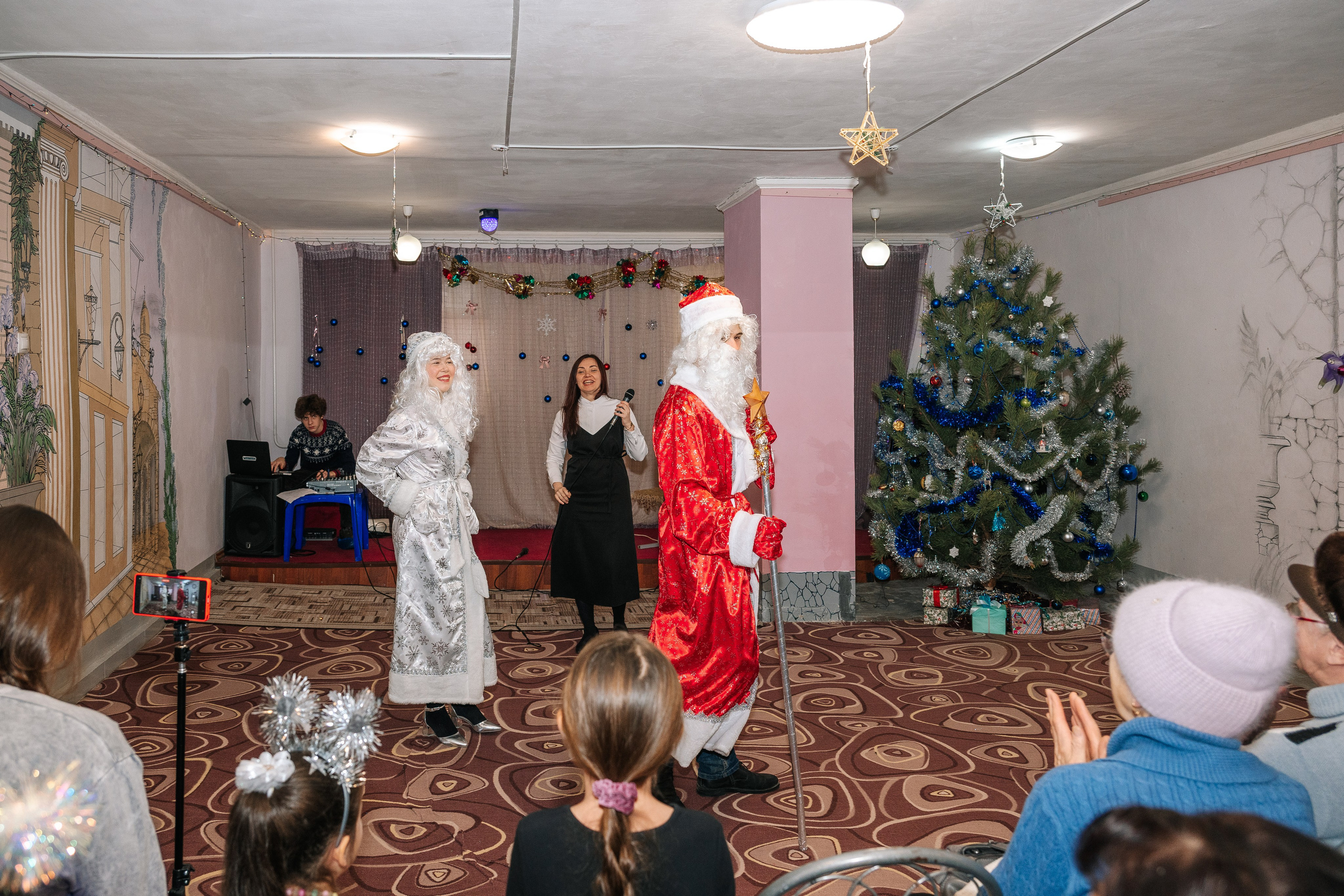 Новогодняя ёлка 2026. Семейный клуб «Открытый город»